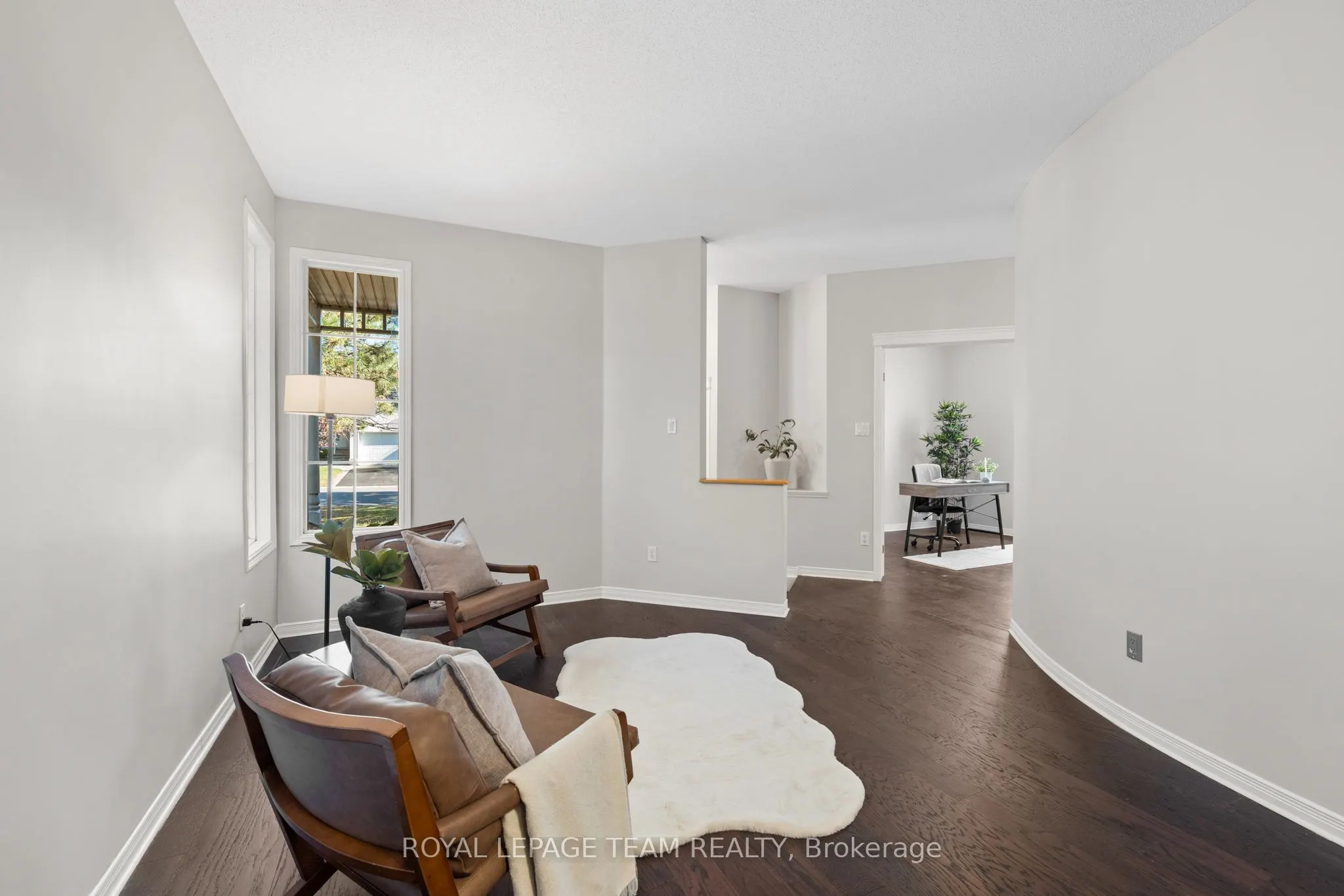 27 Evanshen Crescent