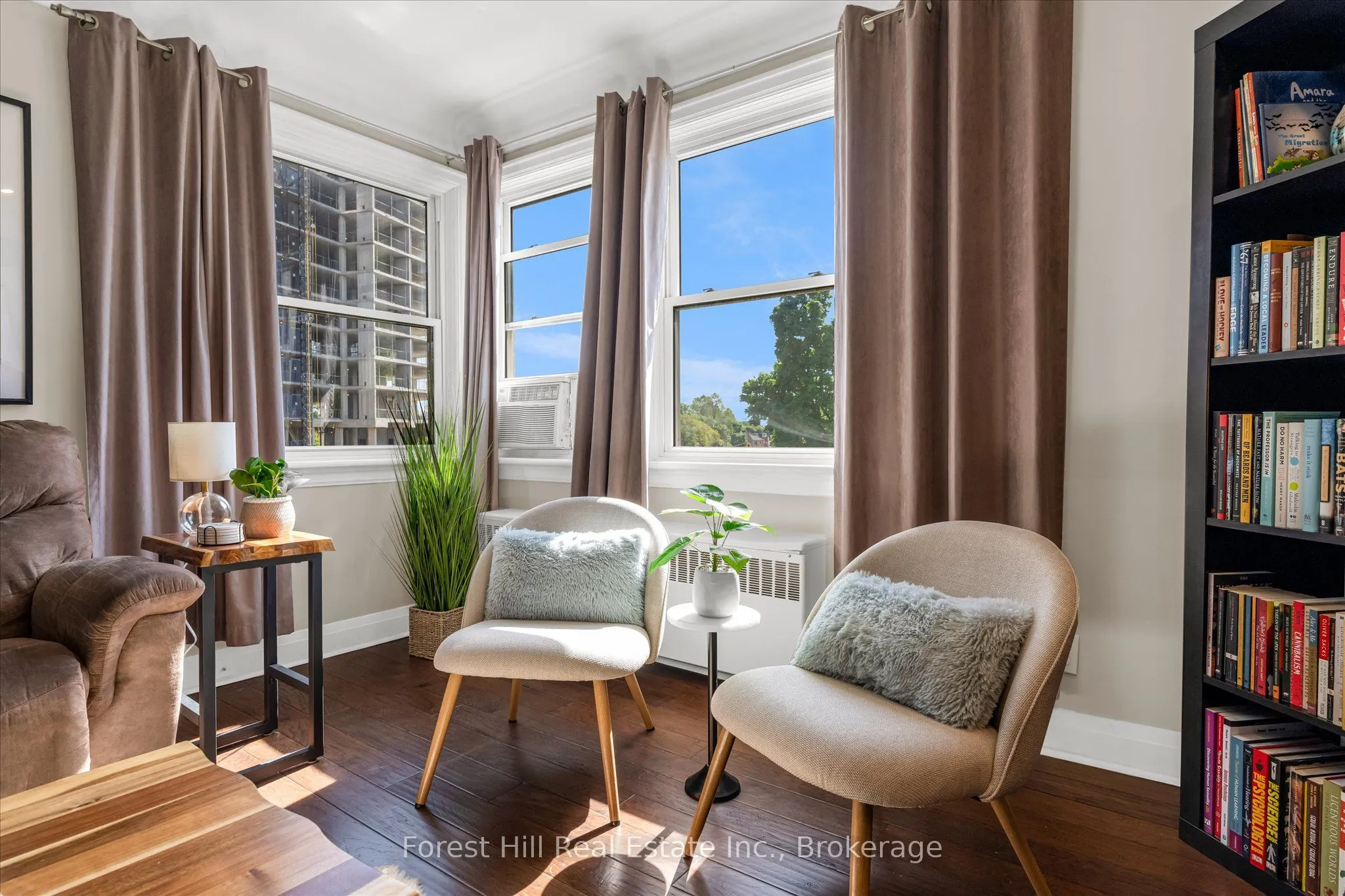 2 Stroud Road, #5
