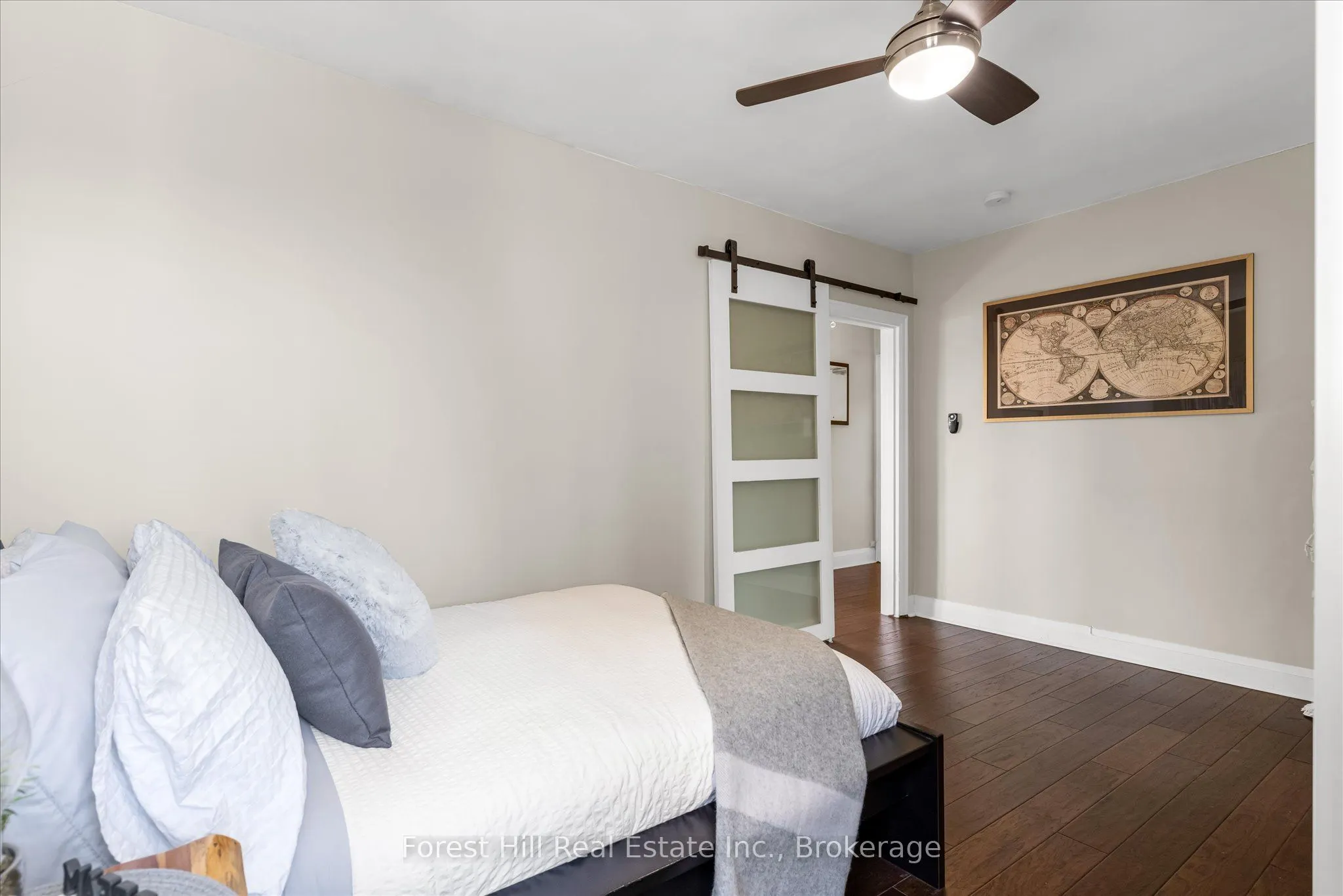 2 Stroud Road, #5