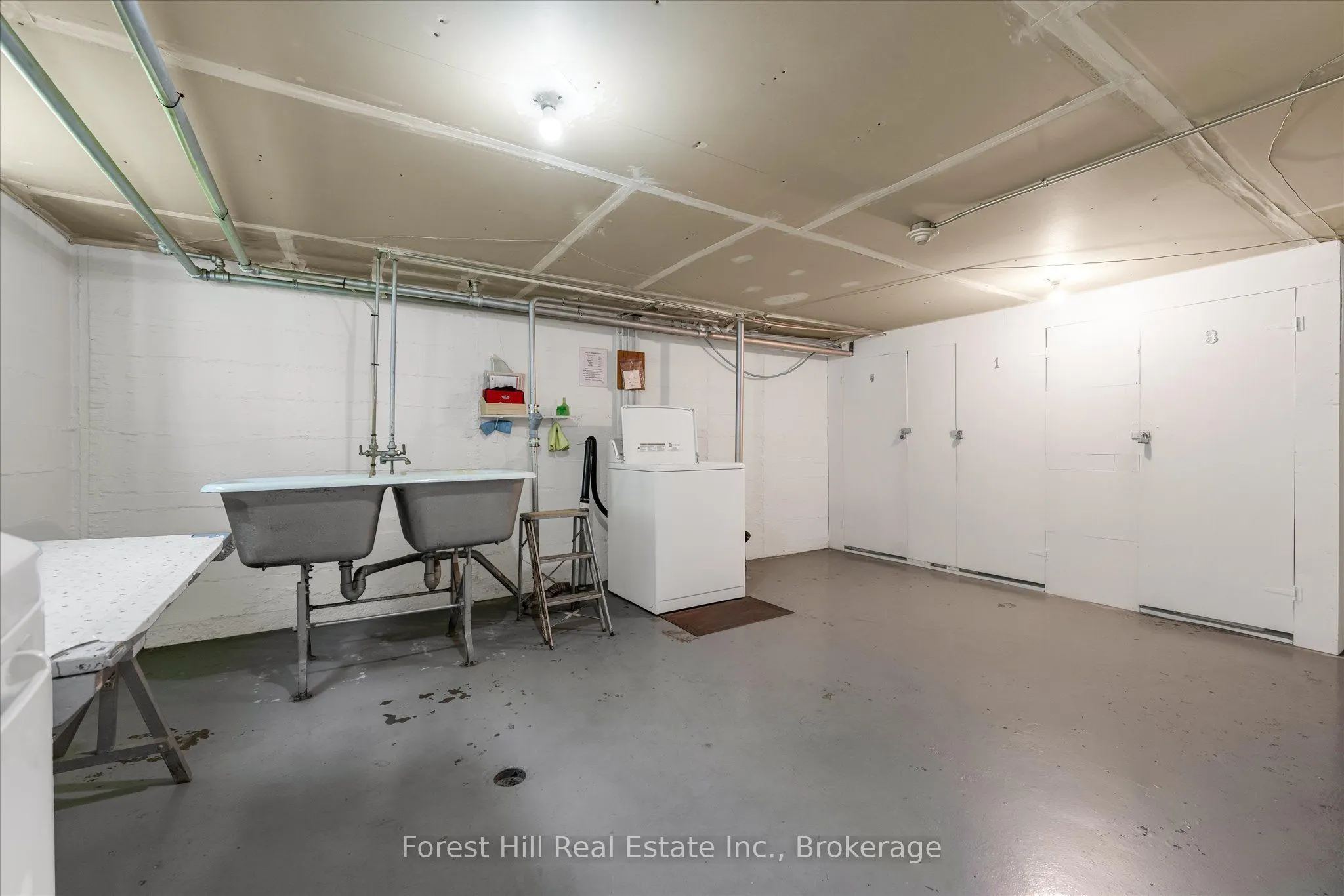 2 Stroud Road, #5