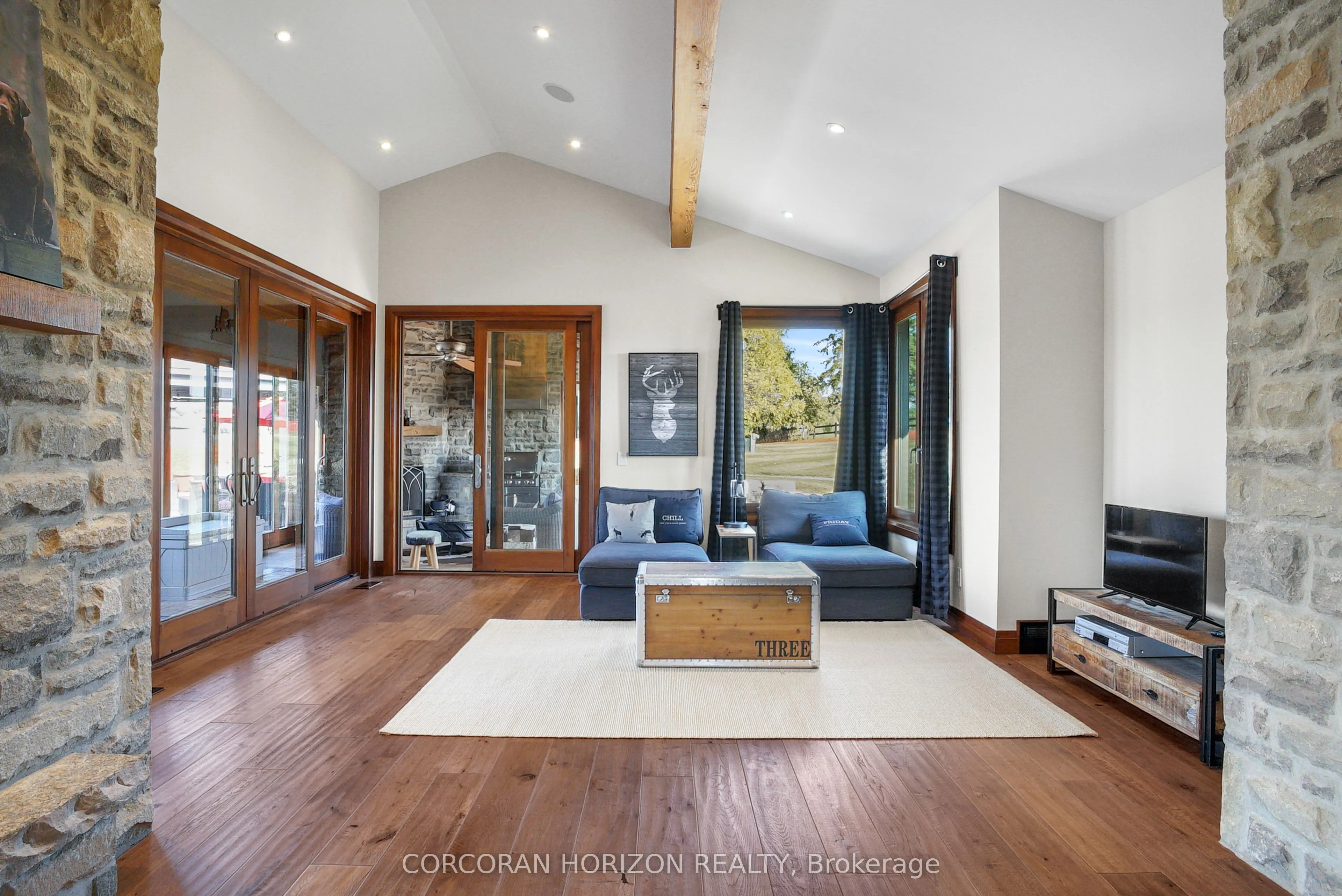 1546 Maryhill Road