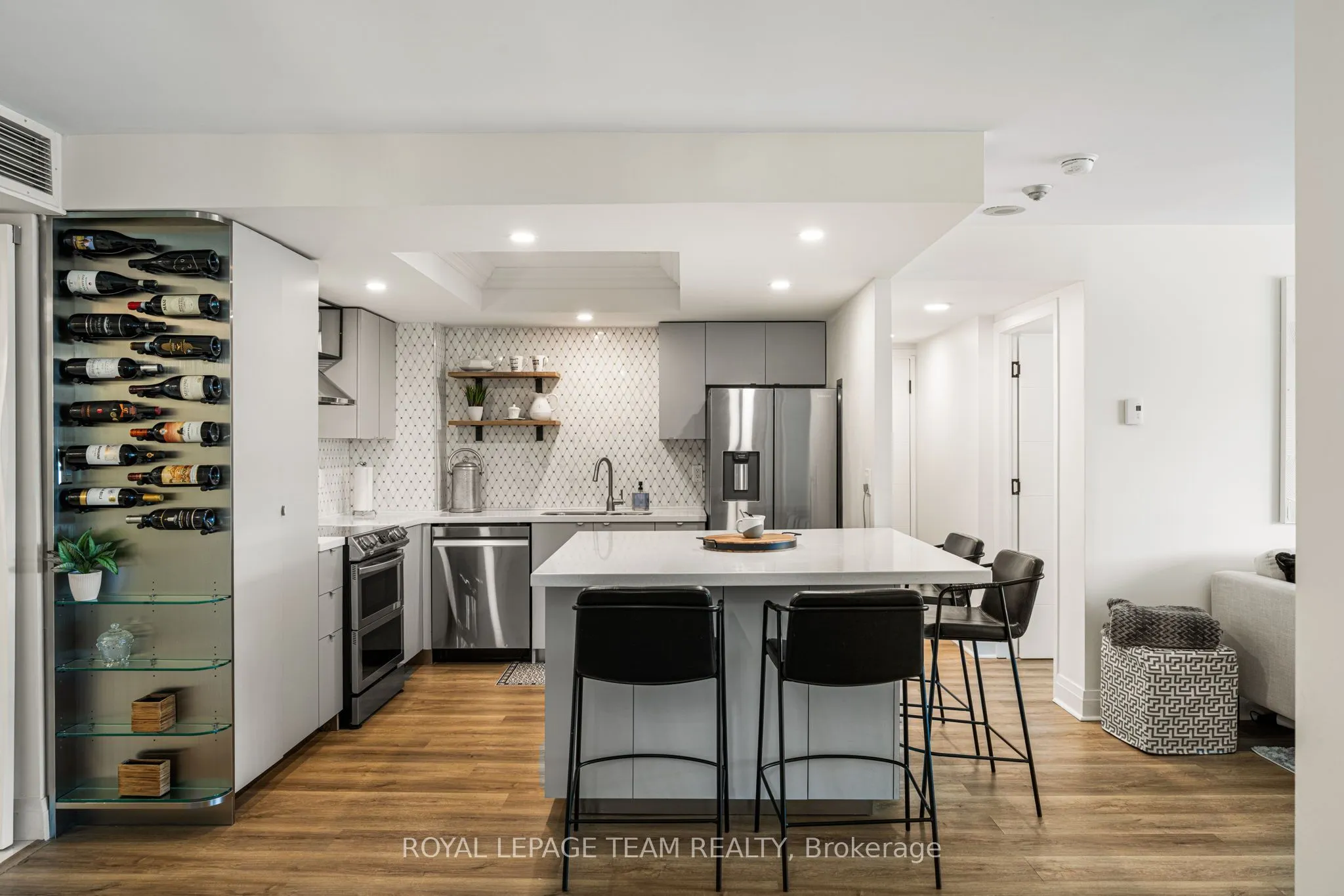 1510 Riverside Drive, #401