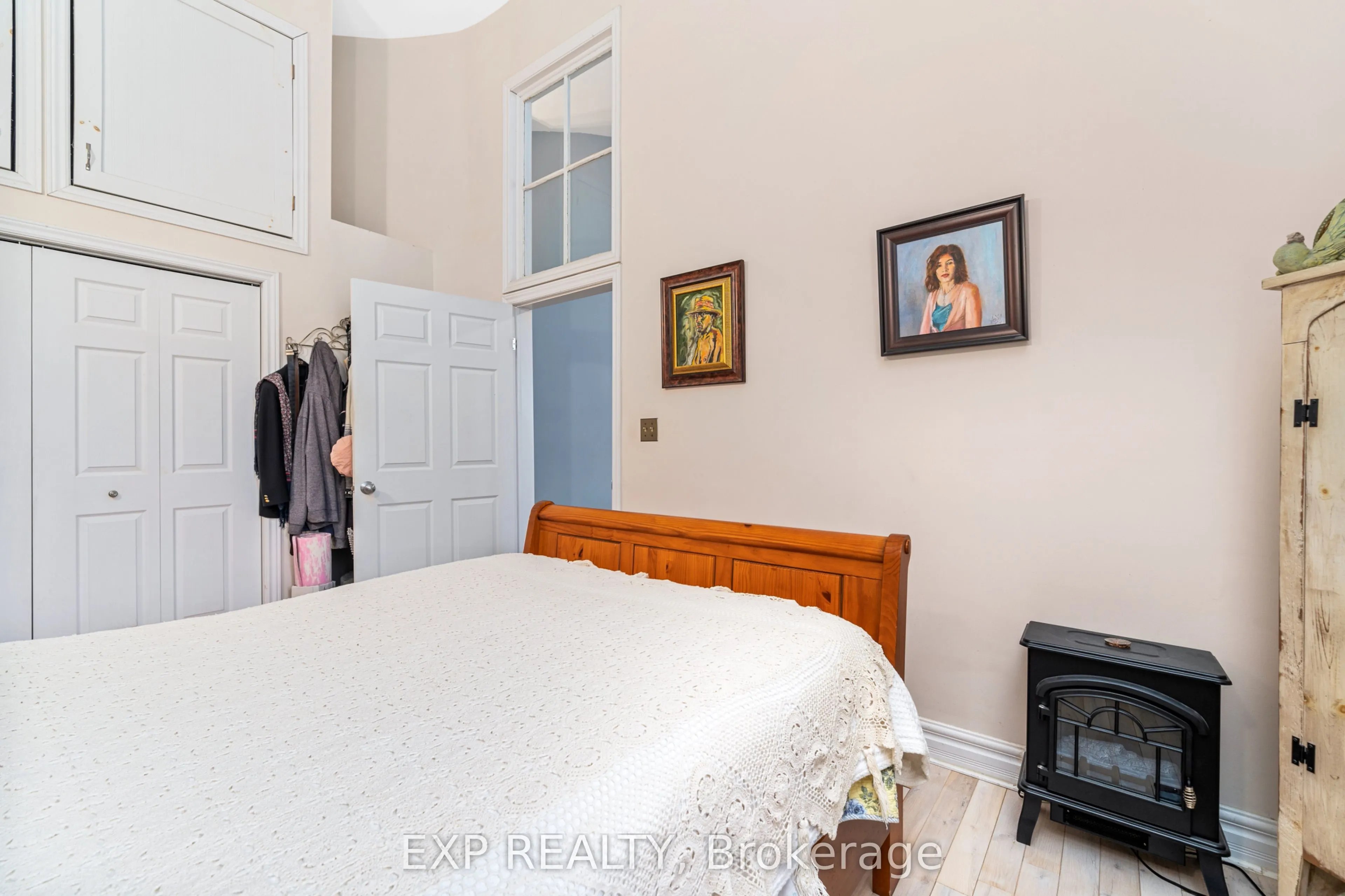 393 Front Street, #1