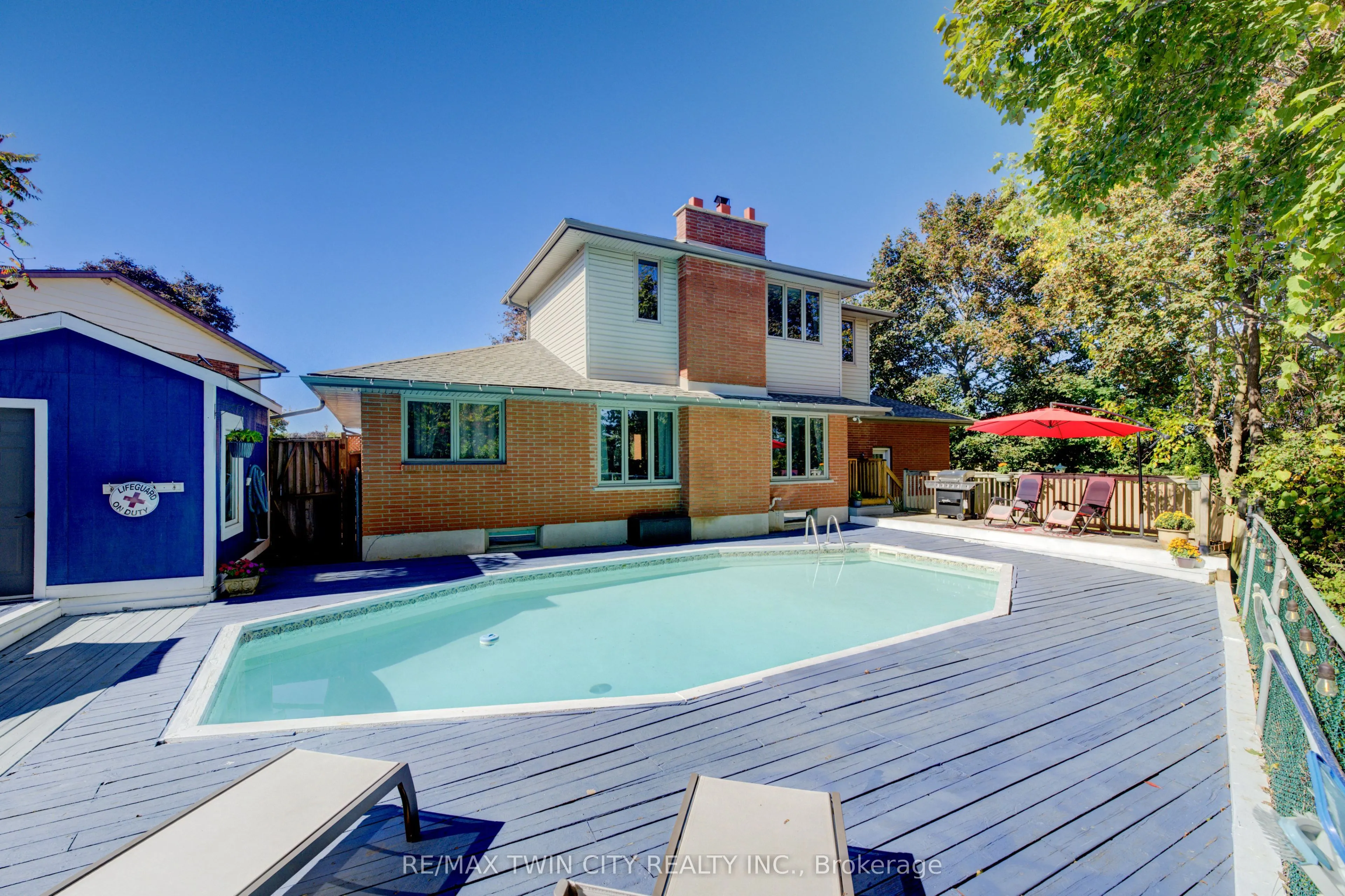 26 Esther Avenue