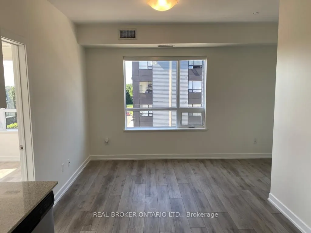 251 Northfield Drive E, #402