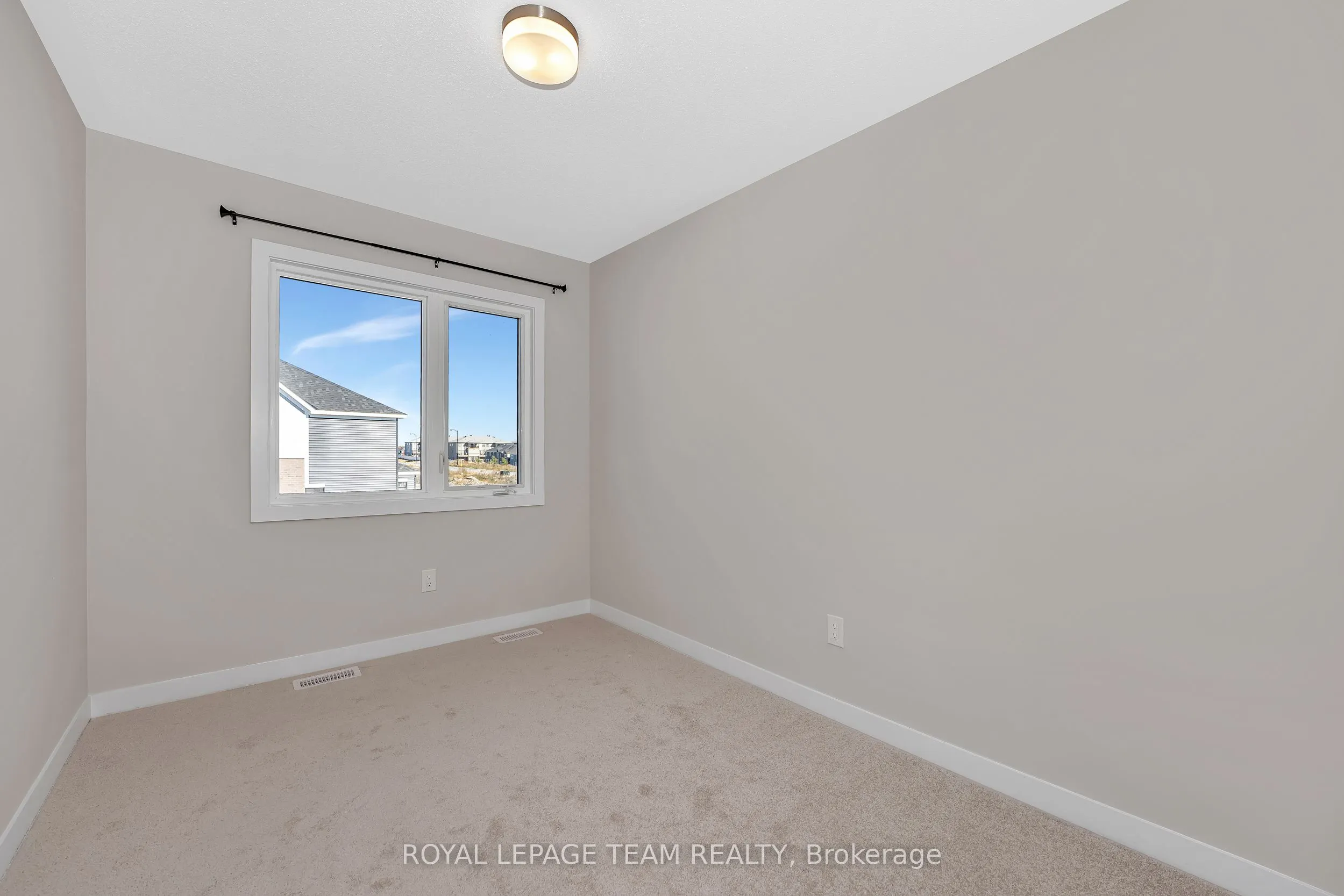 48 Pumice Place S