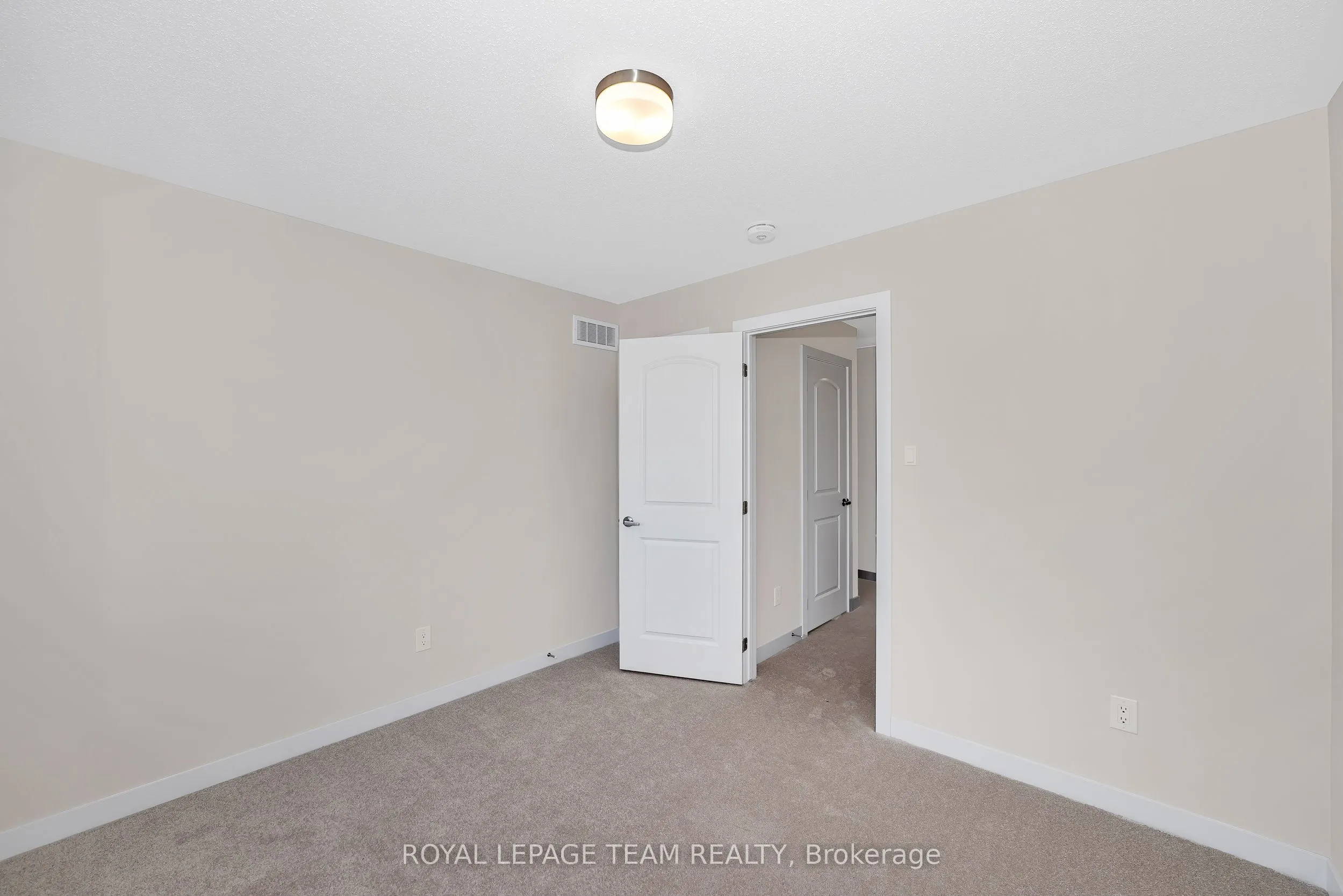 48 Pumice Place S