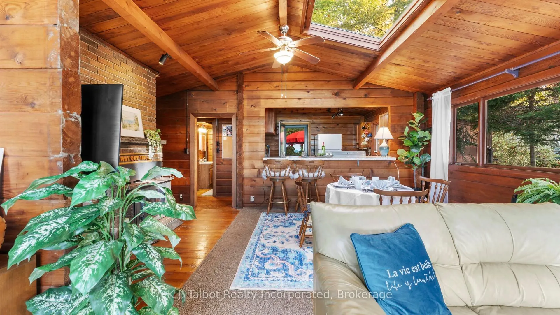 74515 Woodland Drive