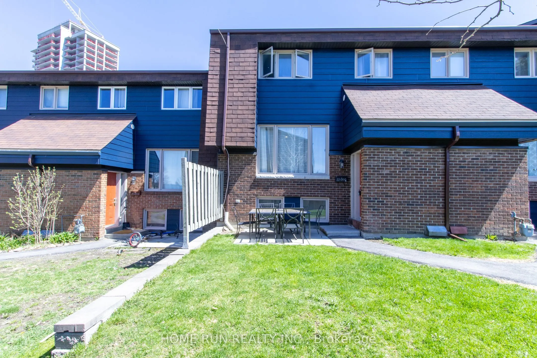 2610 Draper Avenue, #22