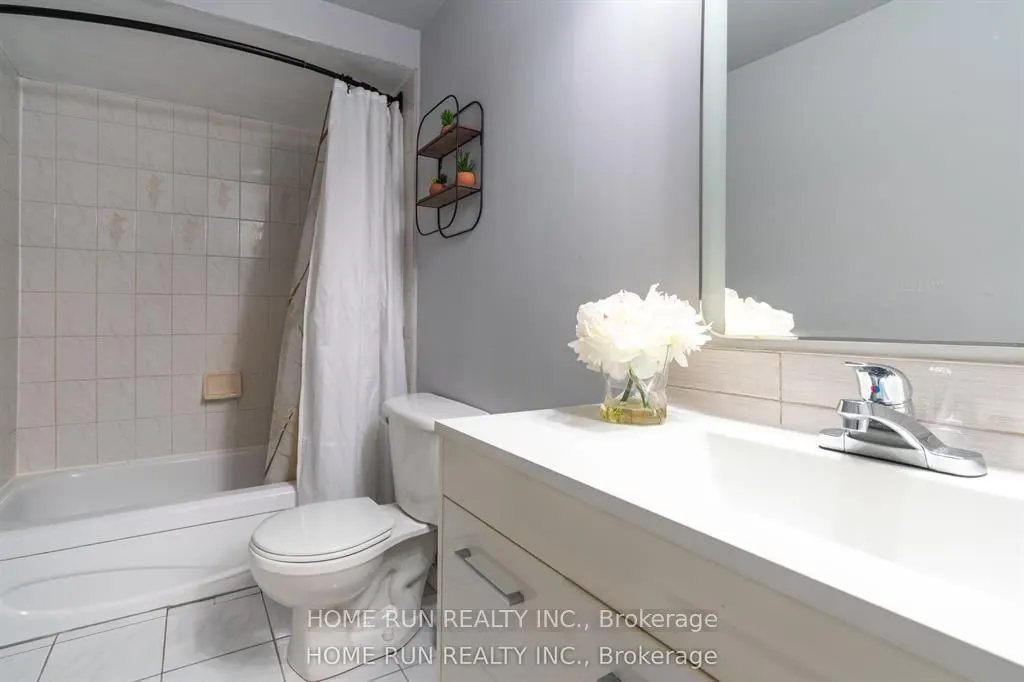 2610 Draper Avenue, #22