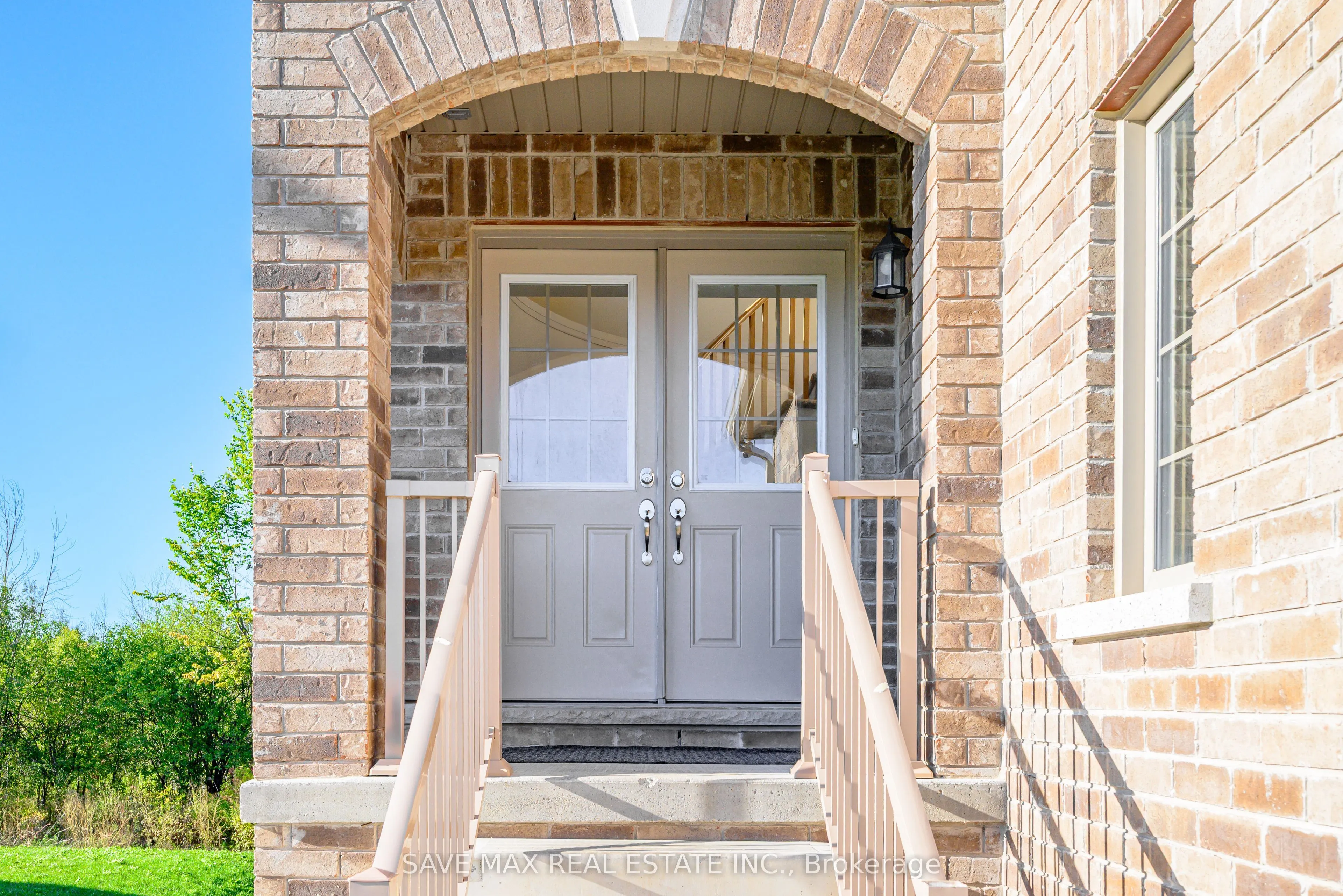 43 Carew Boulevard