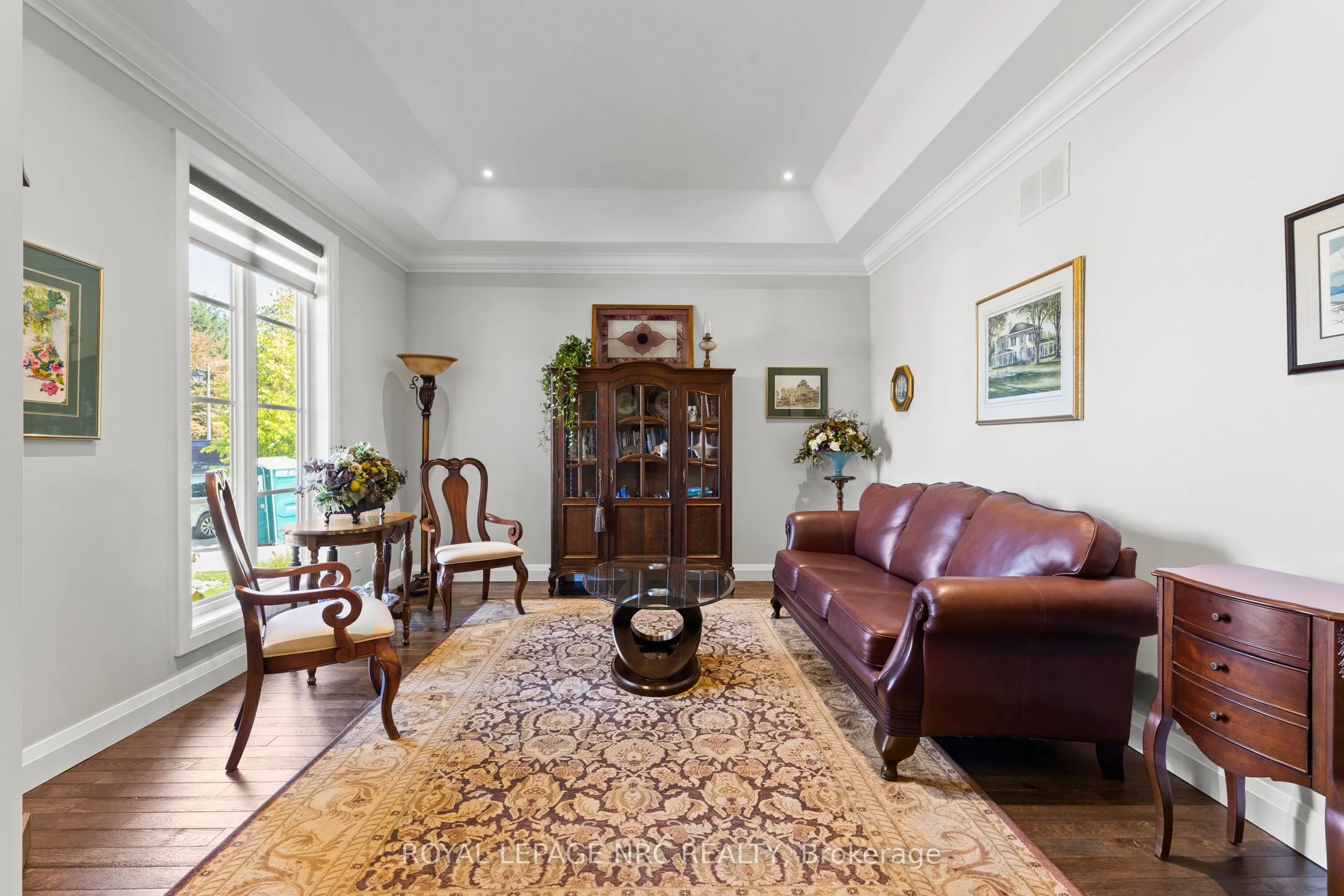 12 DAVID LOWREY Court