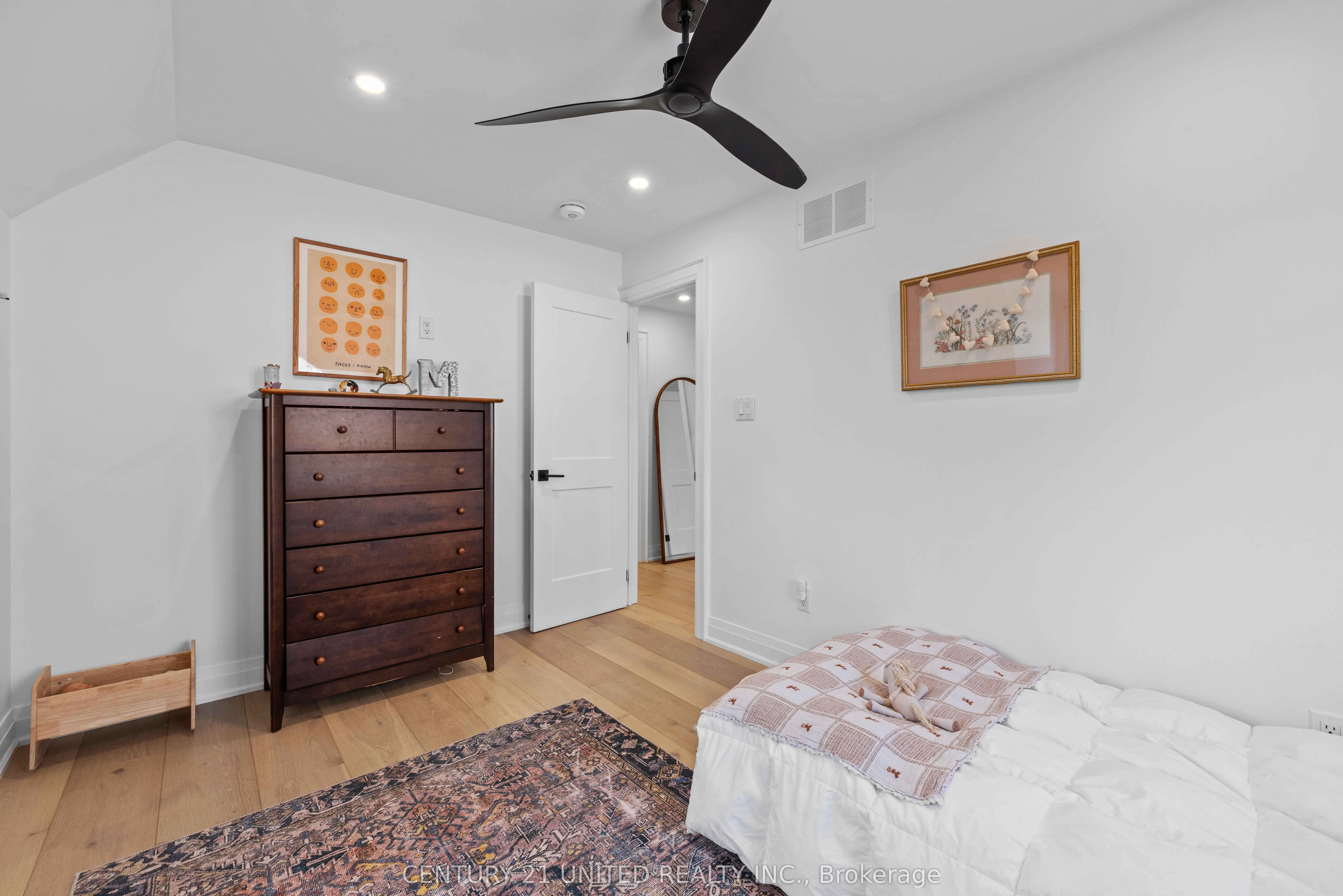 753 Chesterfield Avenue