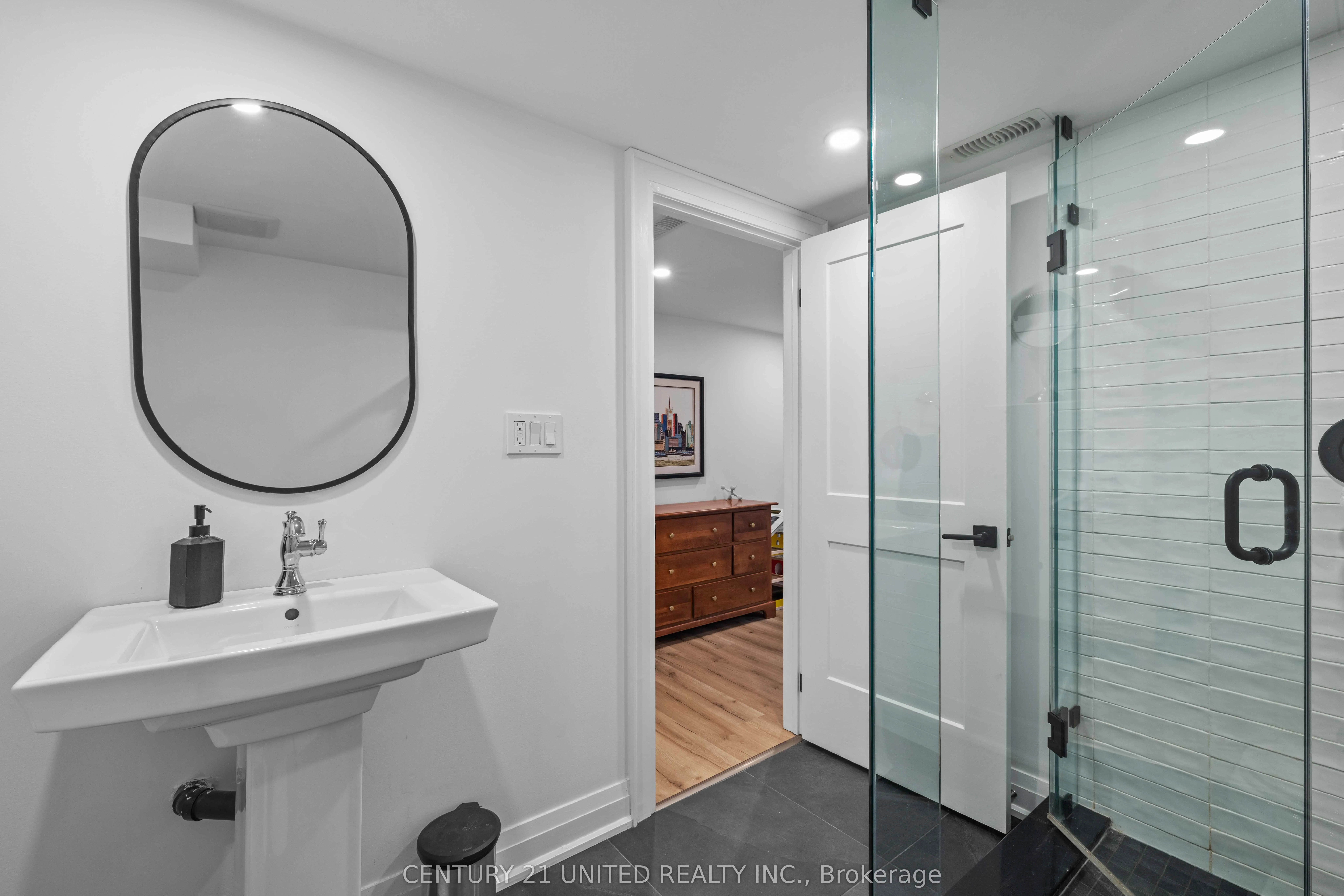 753 Chesterfield Avenue