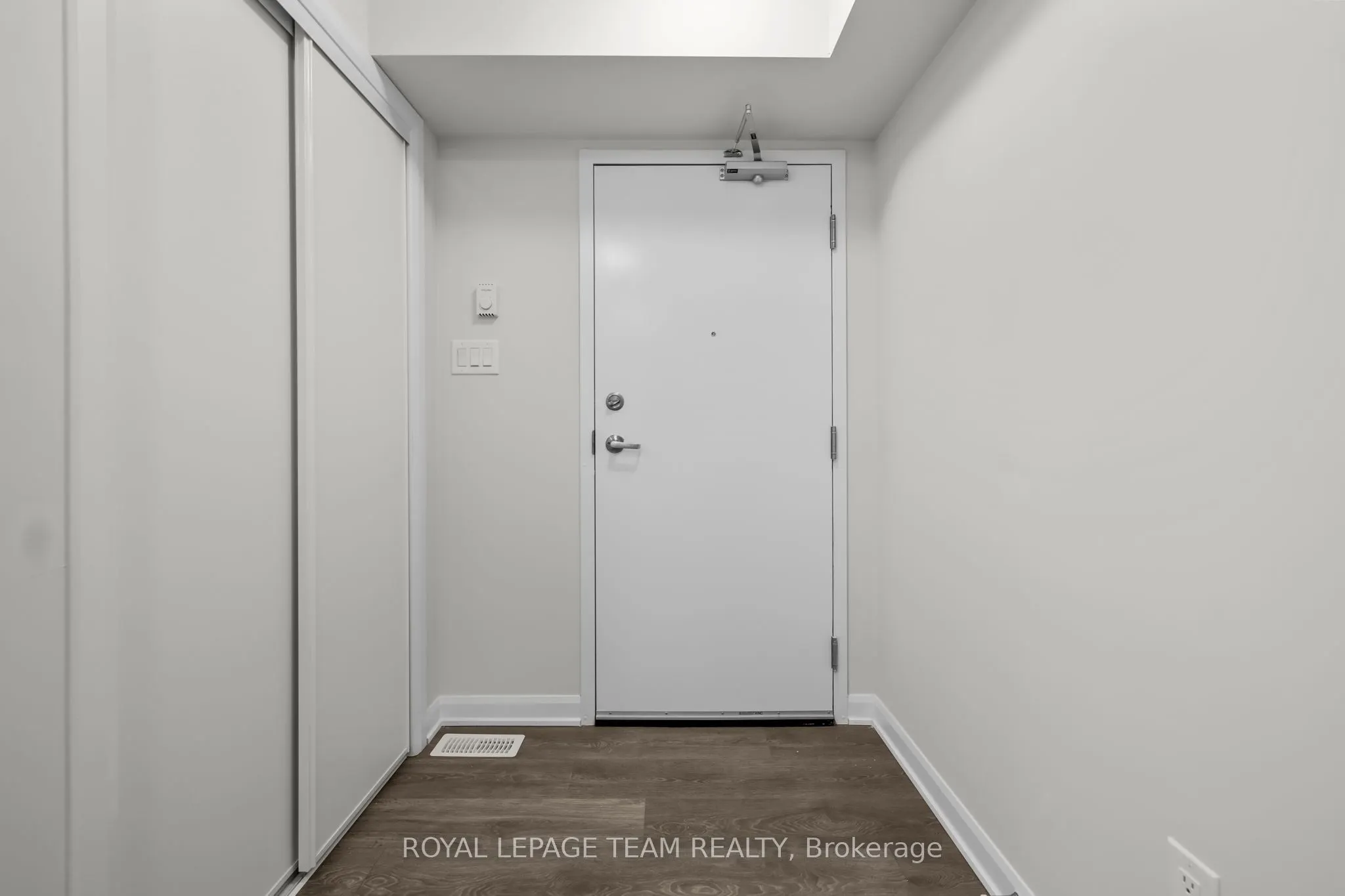 931 Creekway Private, #N/A
