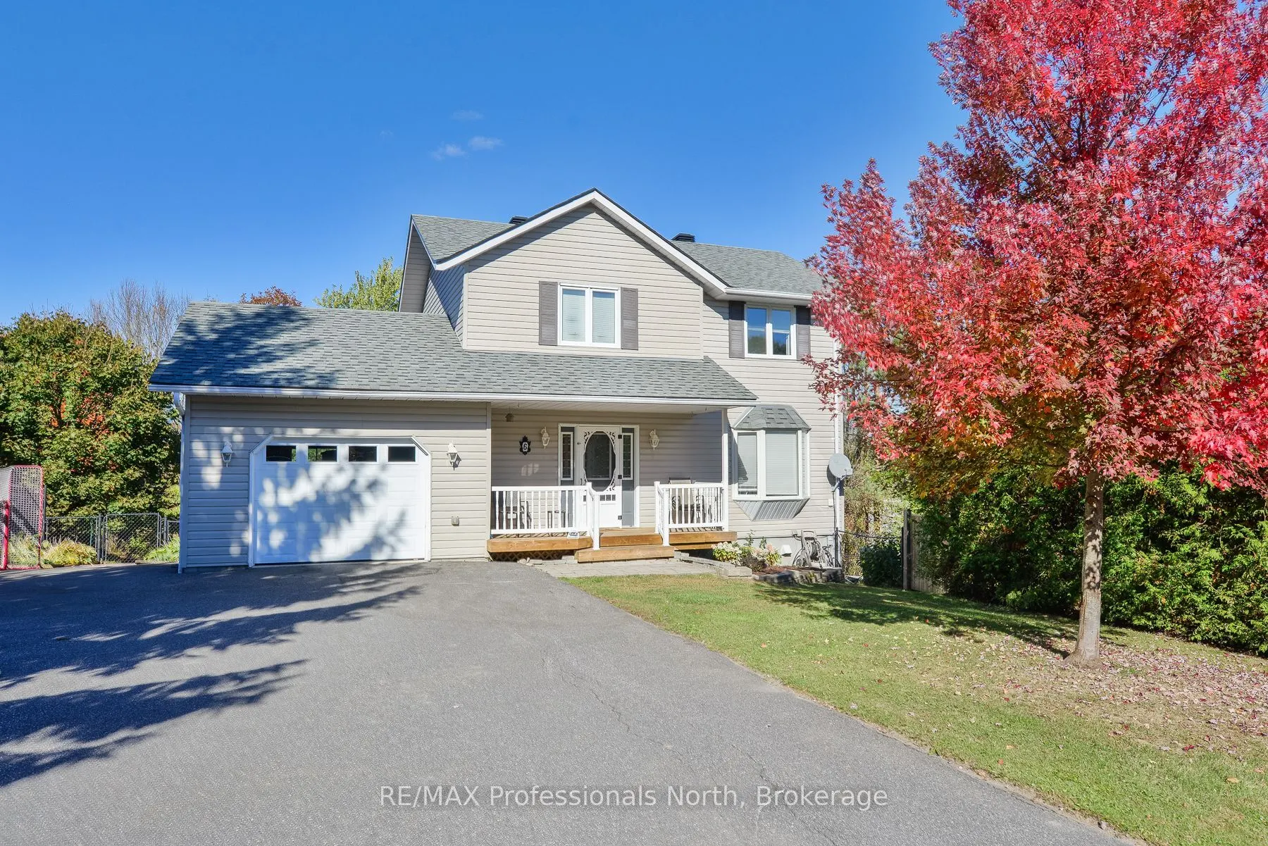 6 Lankin Avenue