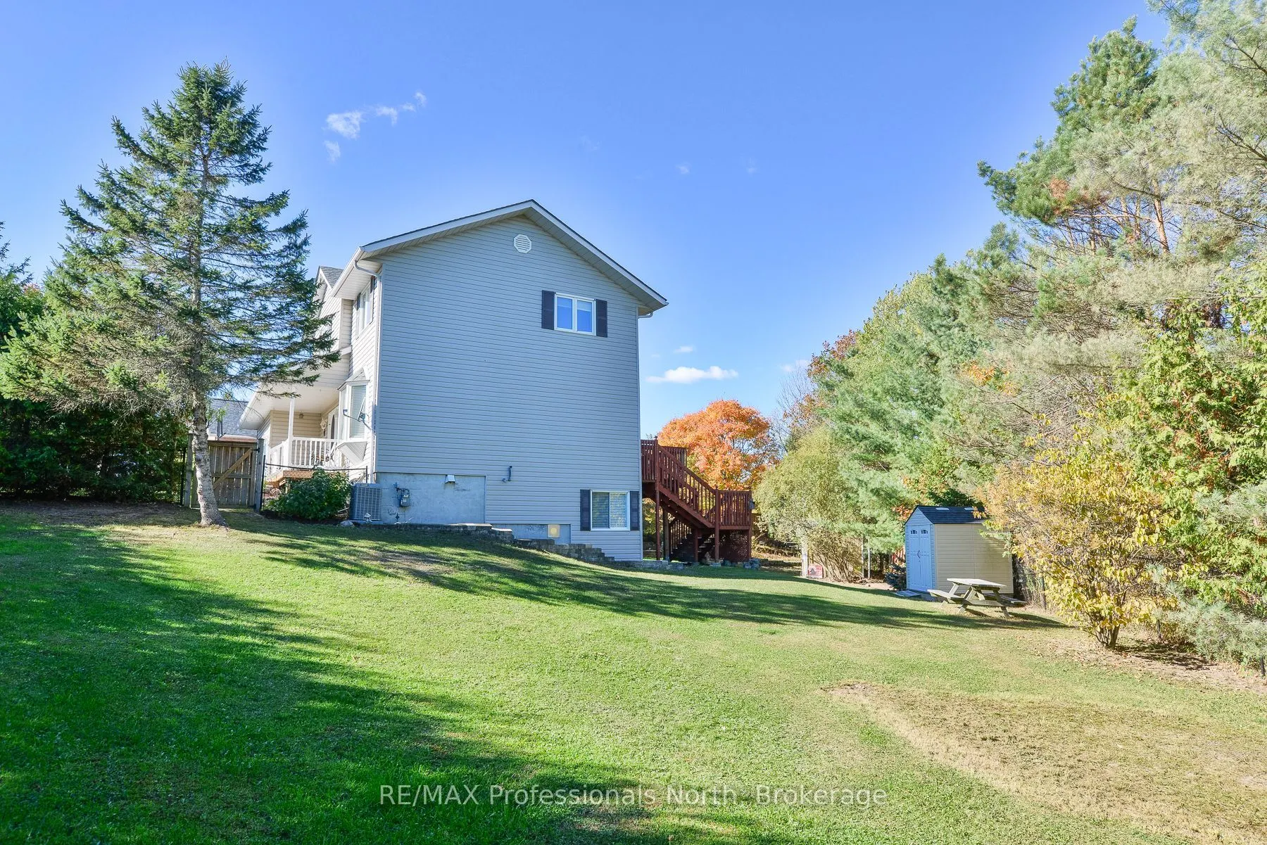 6 Lankin Avenue