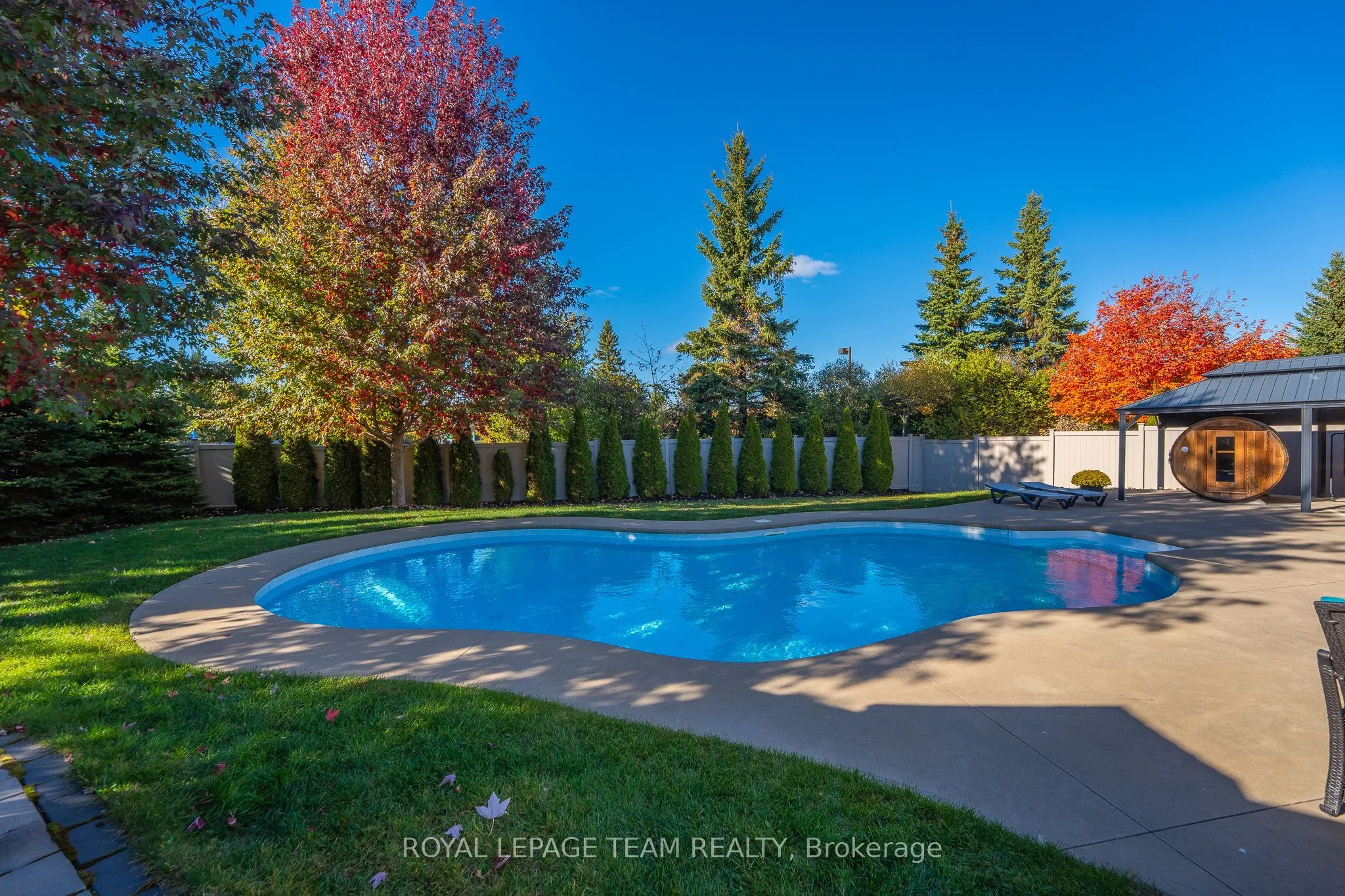 320 Sugar Pine Crescent