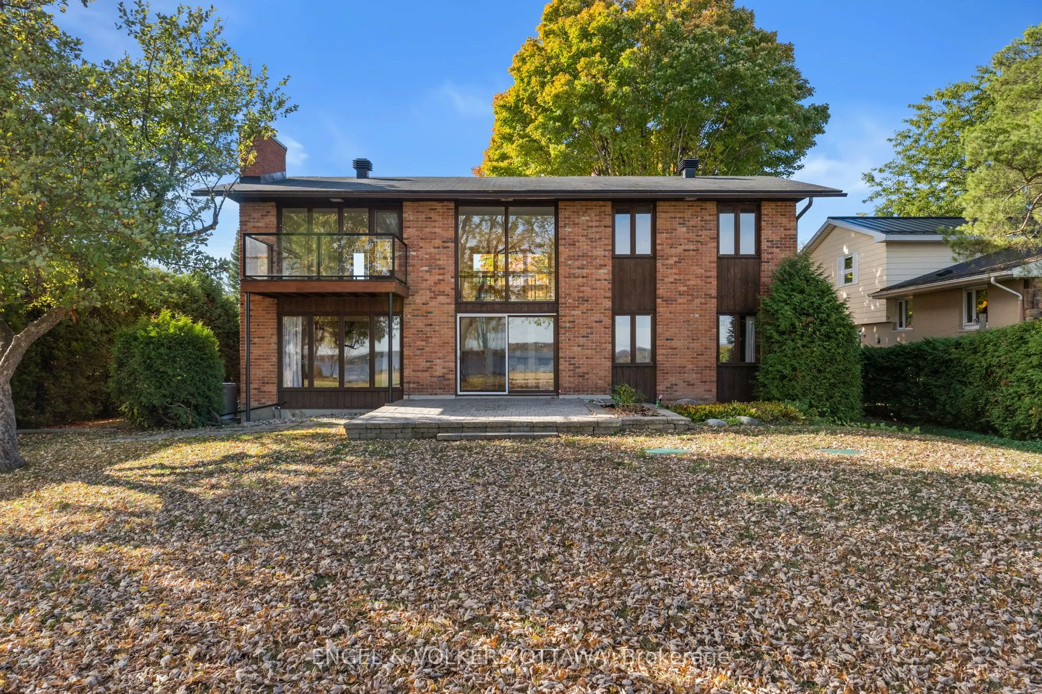 263 Grandview Road