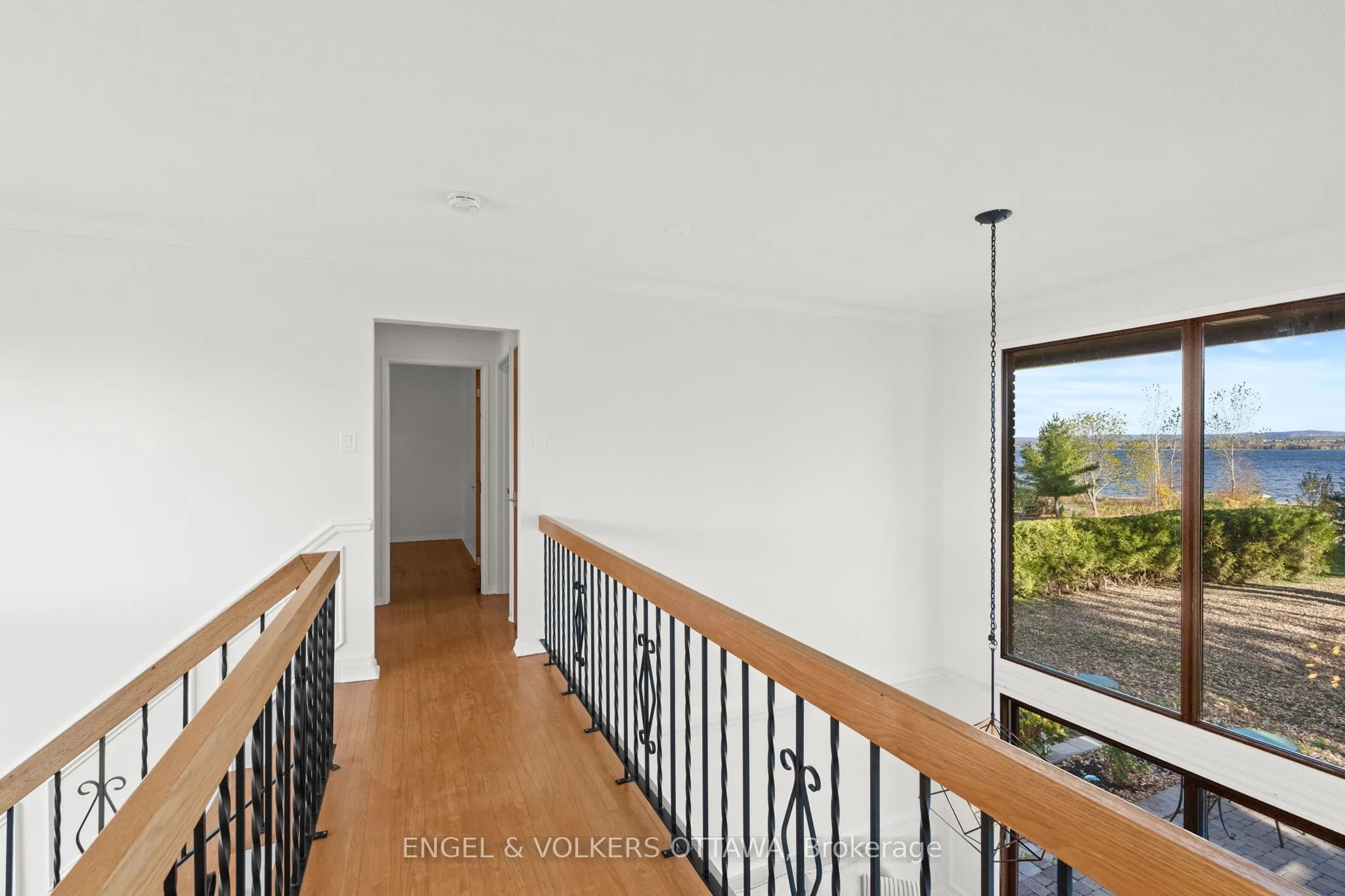 263 Grandview Road