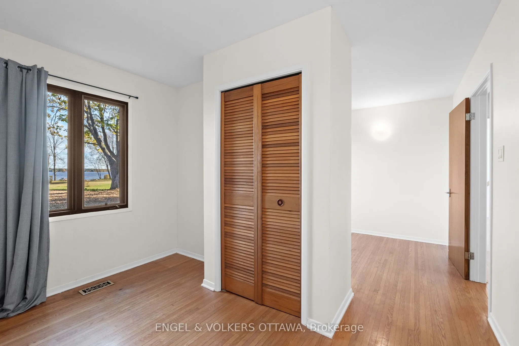 263 Grandview Road