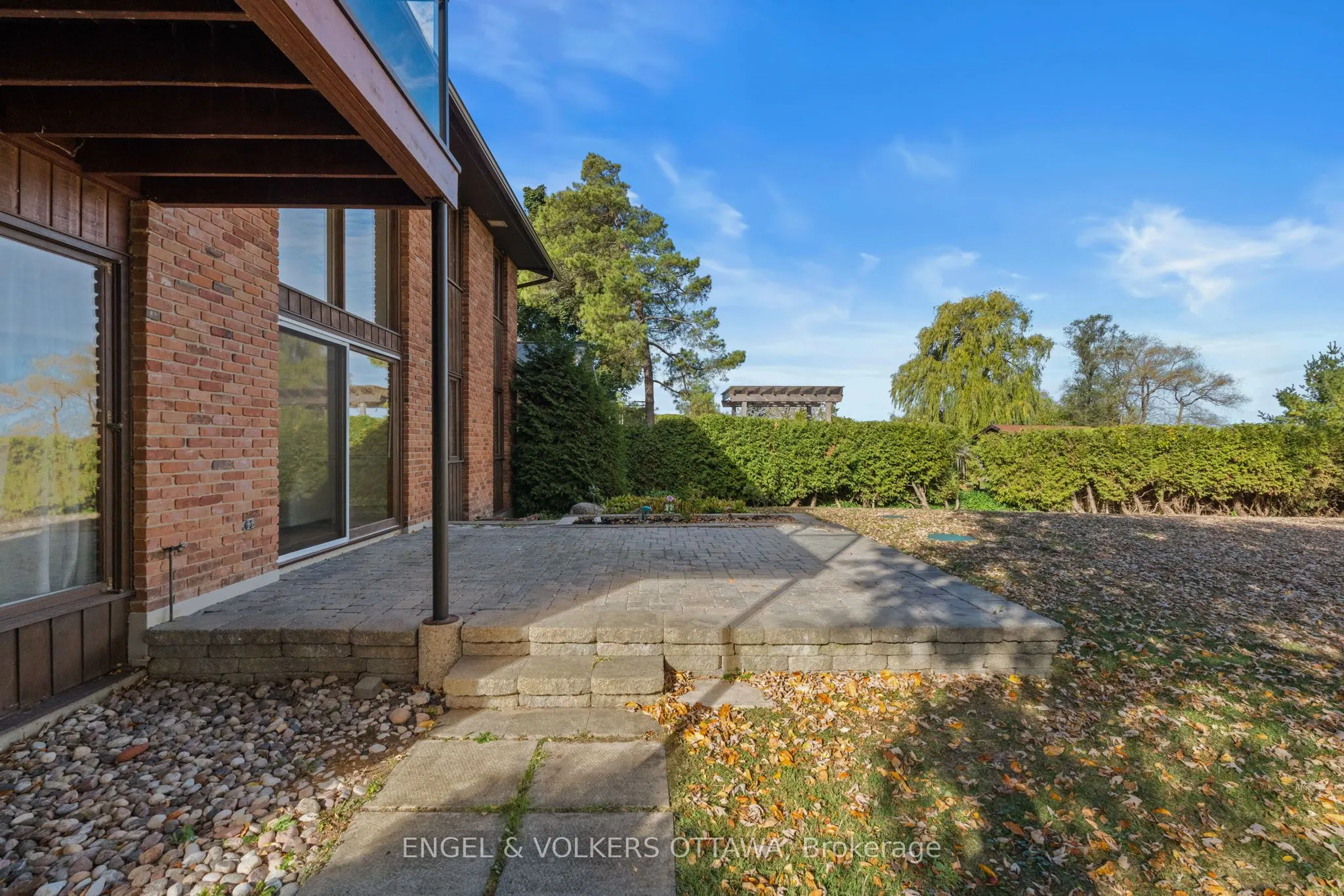 263 Grandview Road