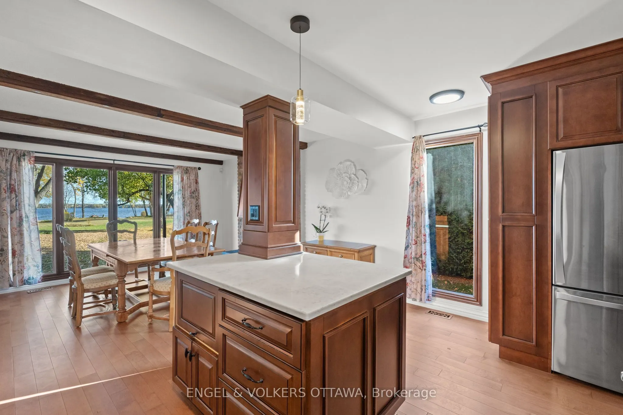 263 Grandview Road
