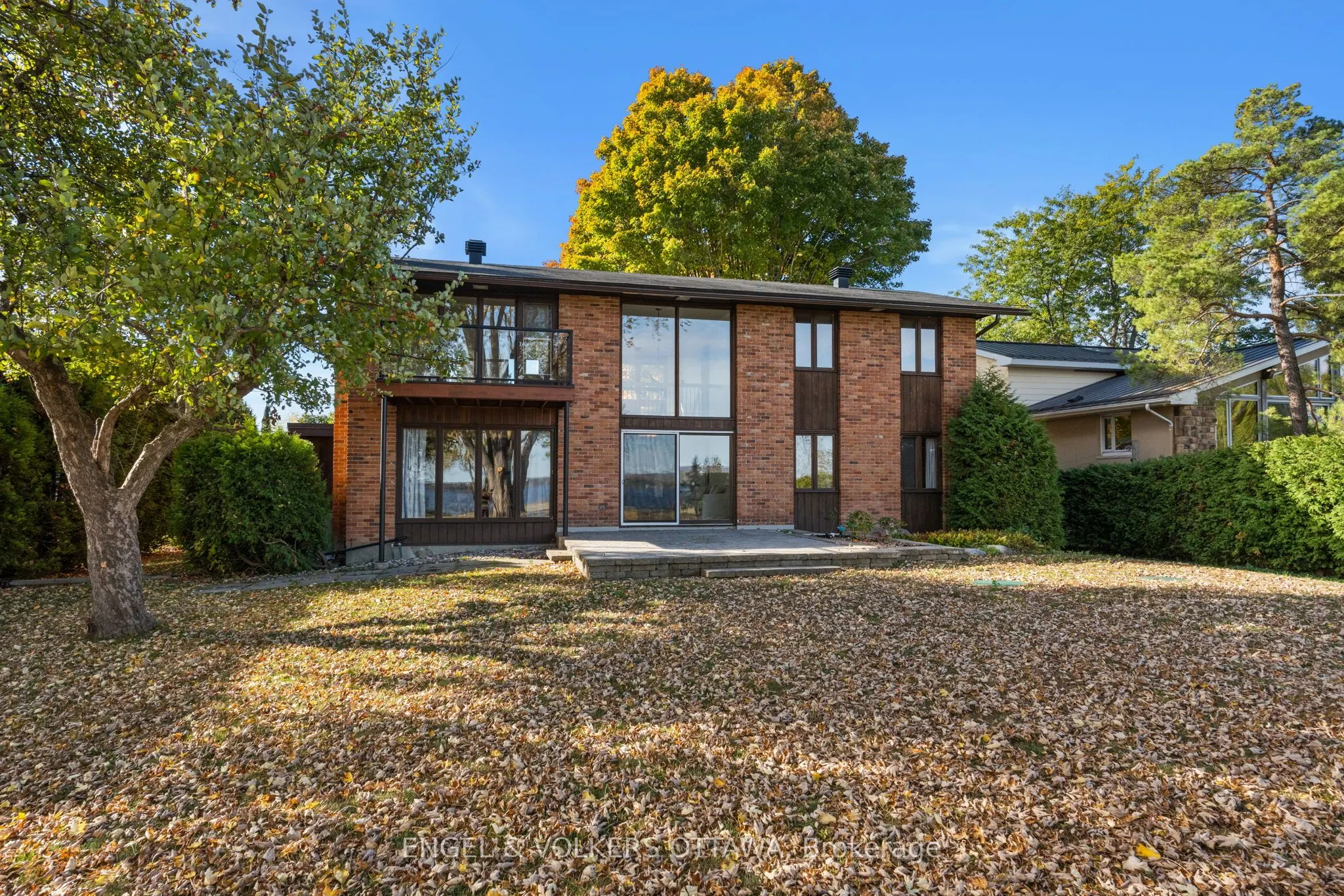 263 Grandview Road