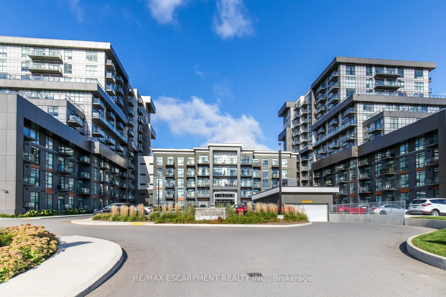 450 Dundas Street, #326