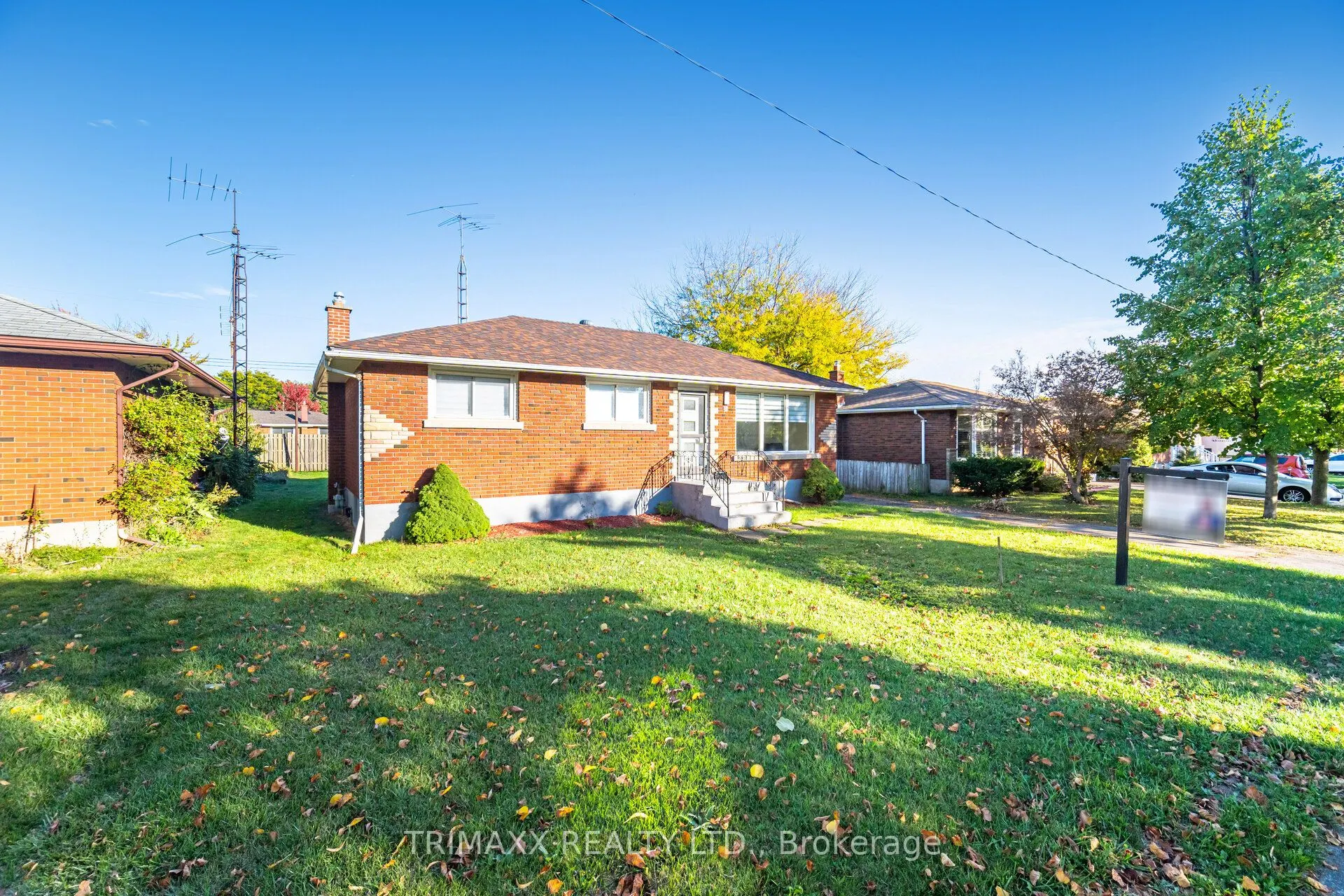 60 Parkdale Drive