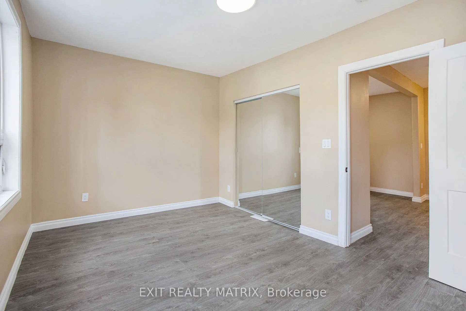 258 Park Street, #2