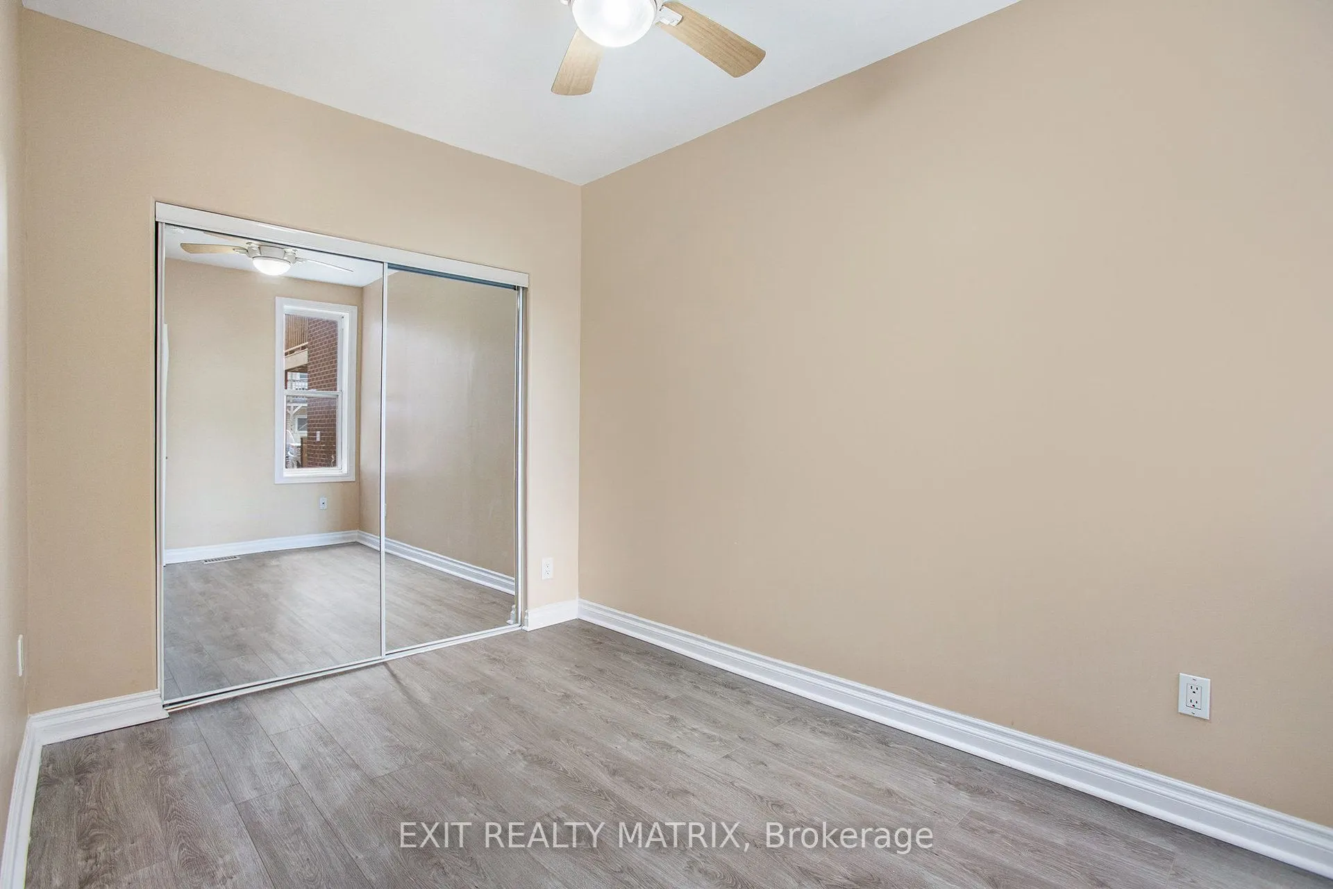 258 Park Street, #1