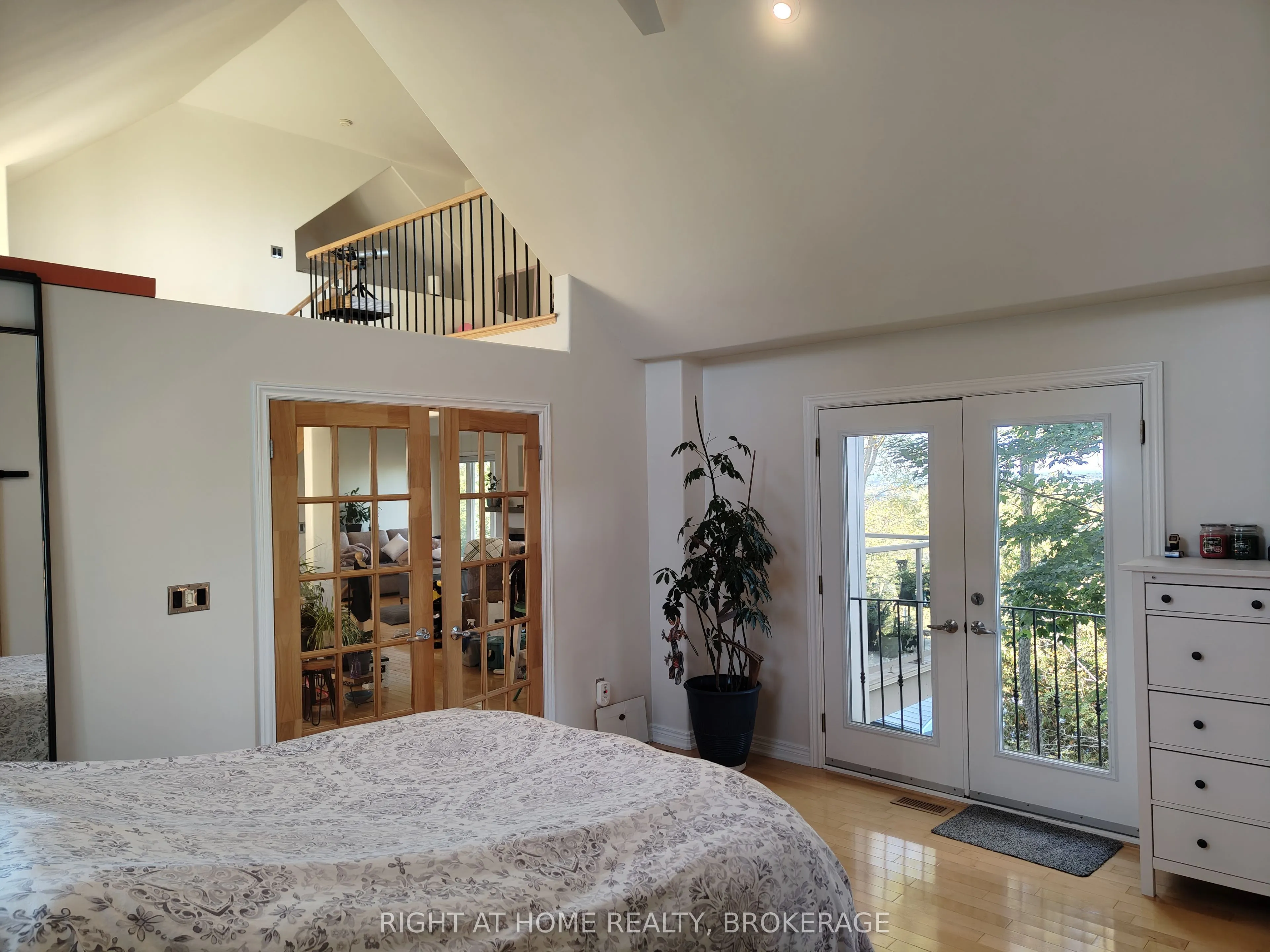 22 Ursula Avenue