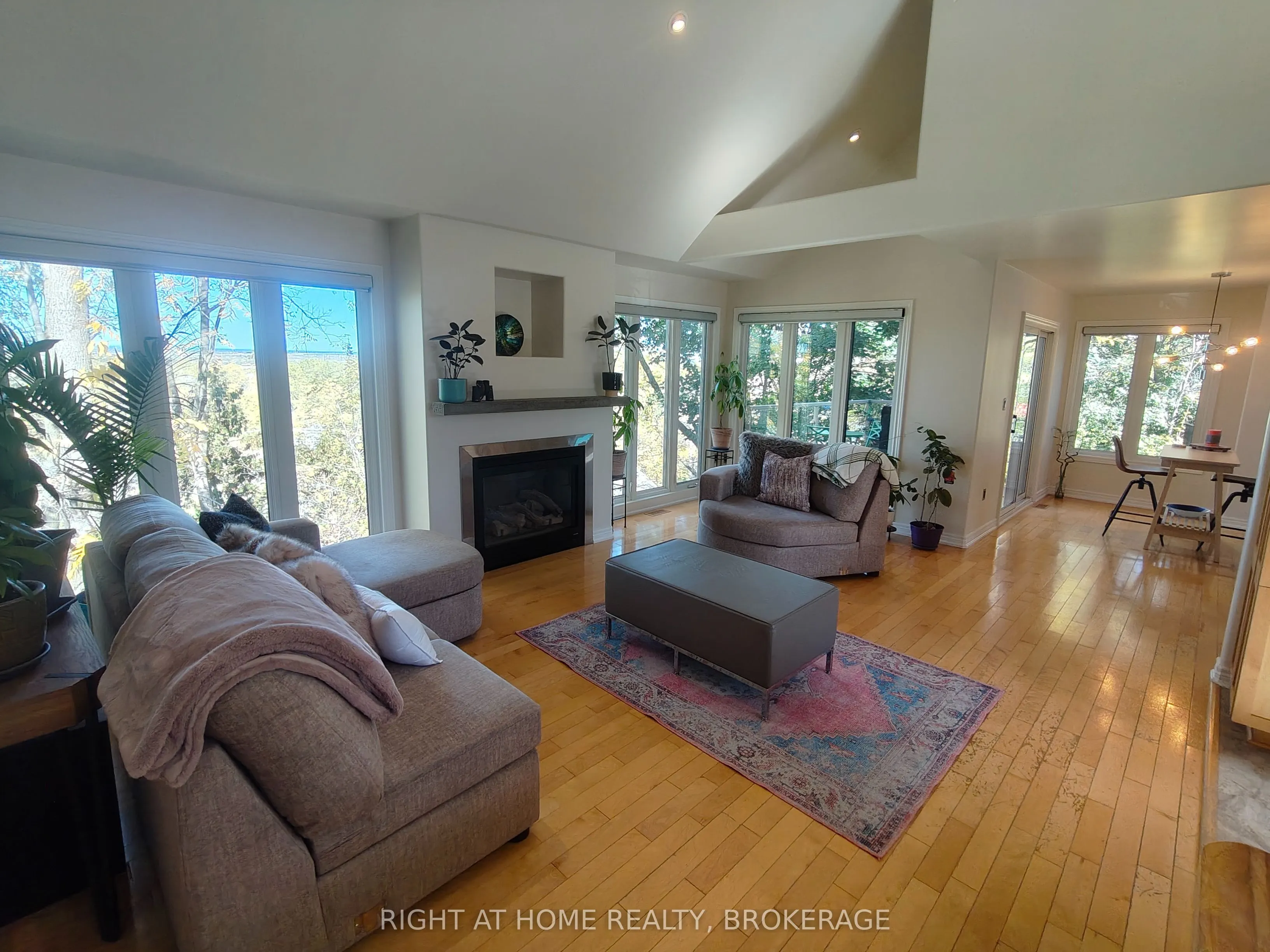 22 Ursula Avenue