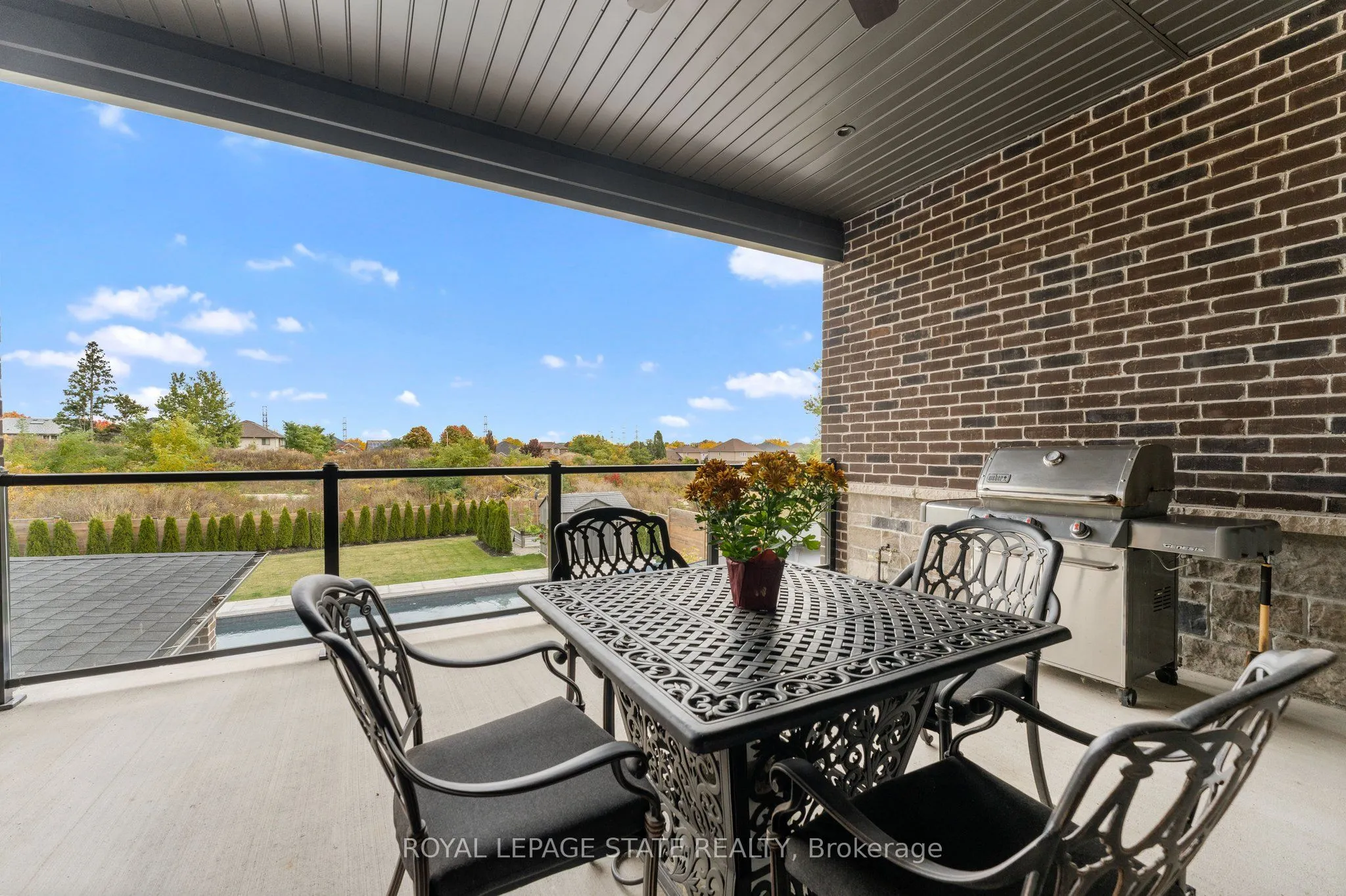 9848 Twenty Road W