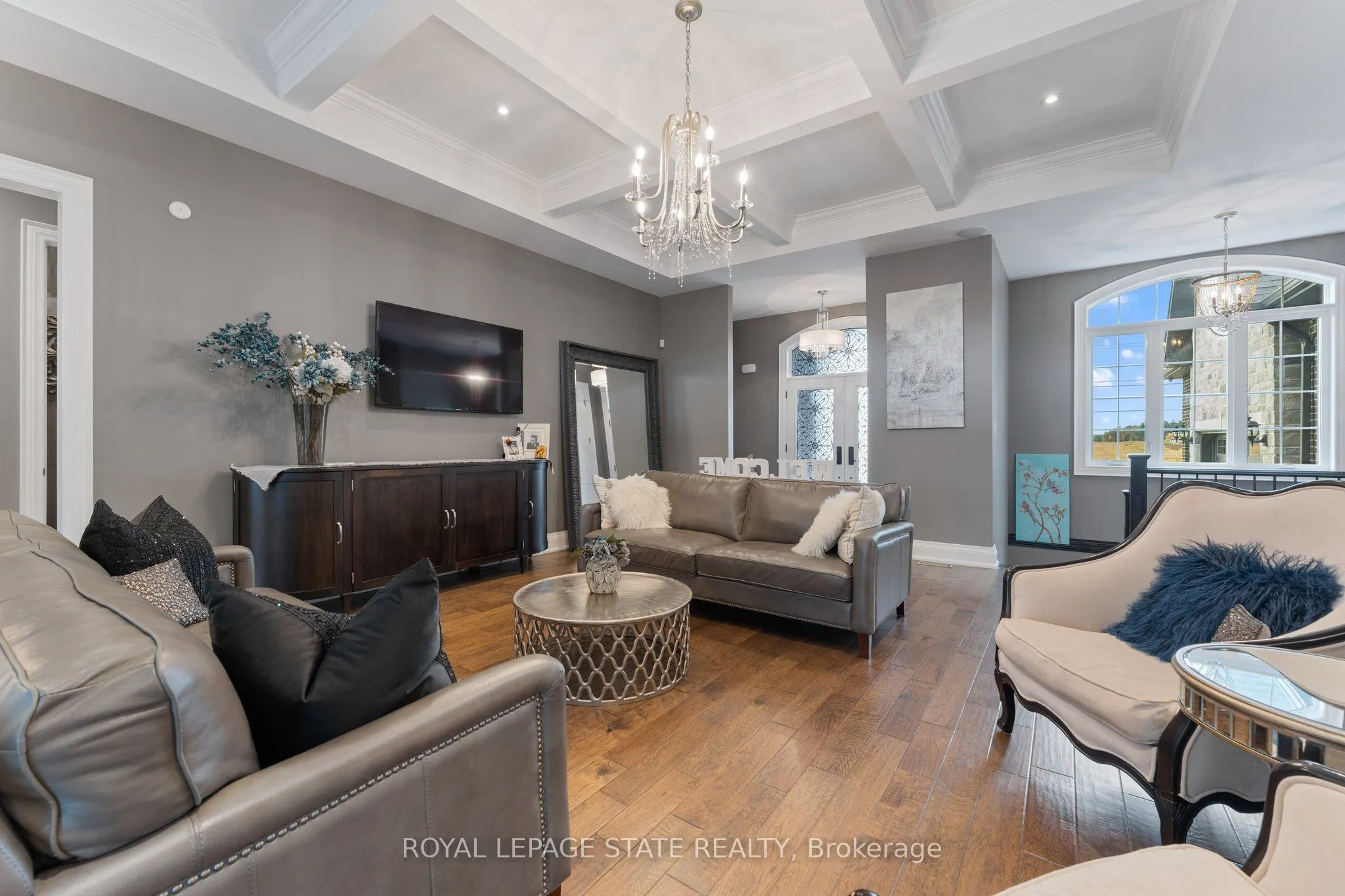 9848 Twenty Road W