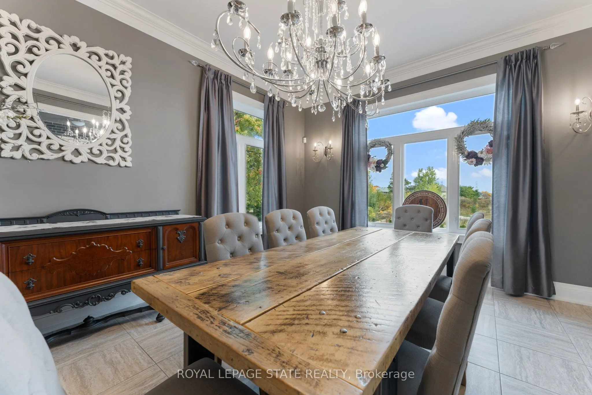 9848 Twenty Road W
