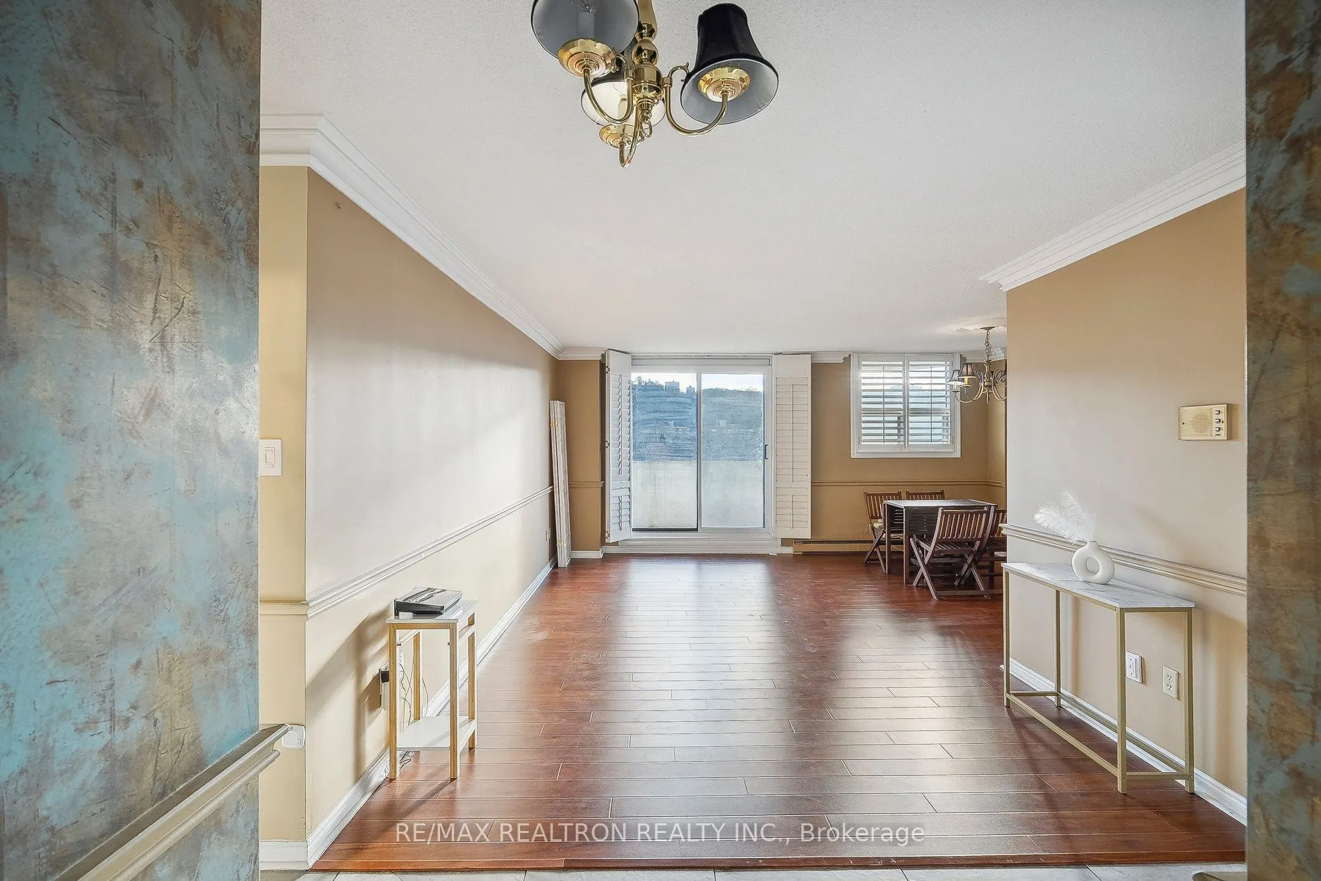 21 East Avenue S, #702