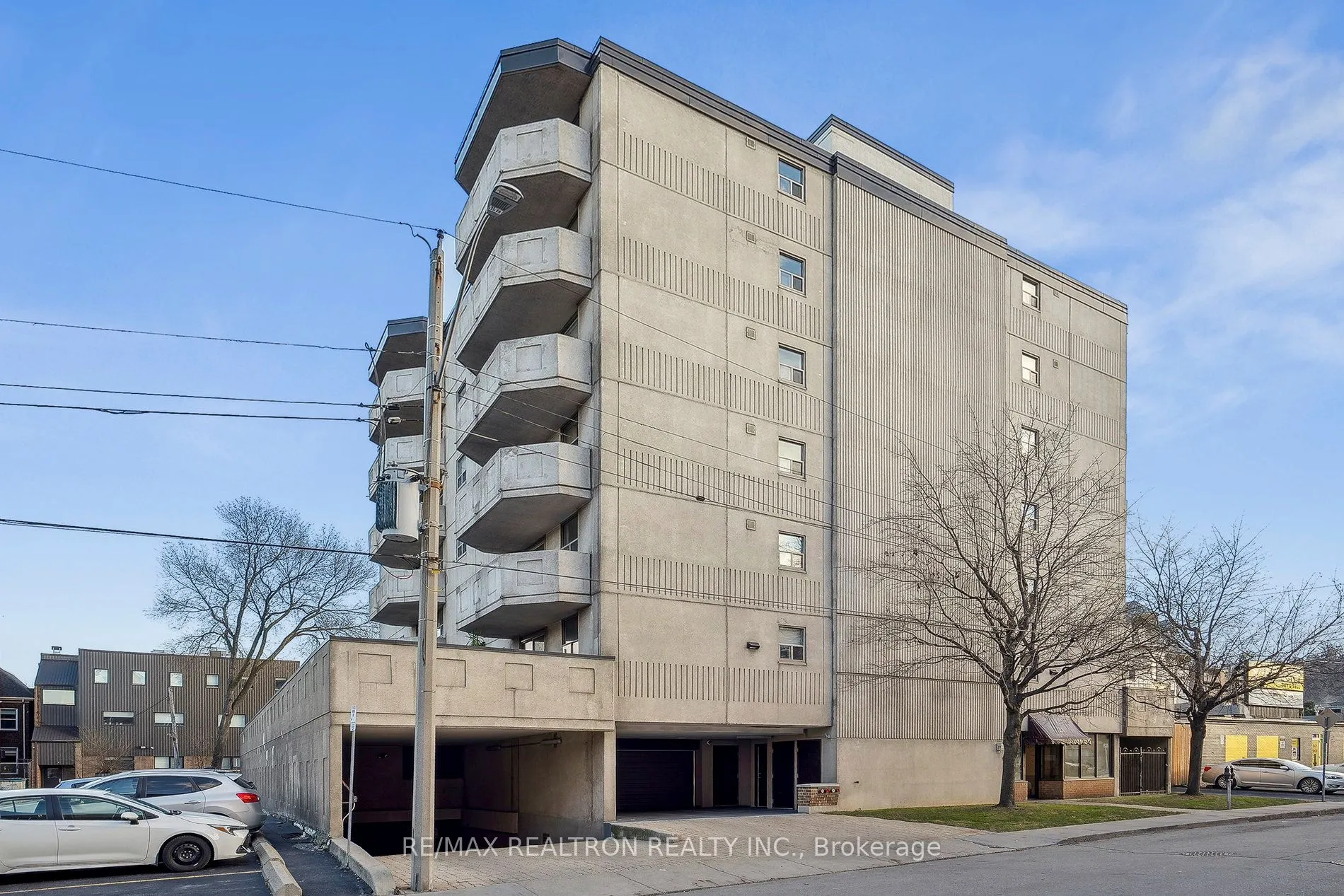 21 East Avenue S, #702
