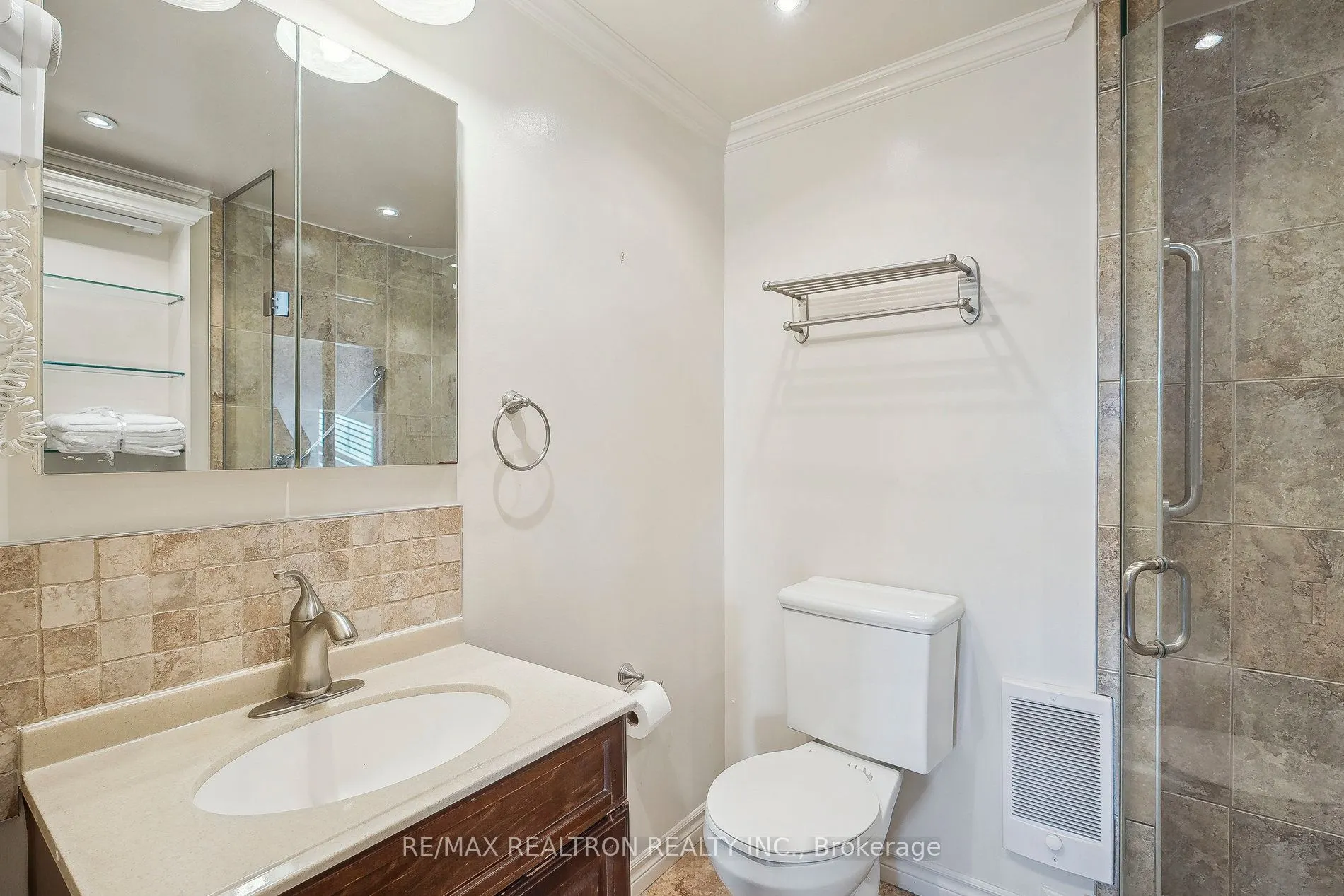21 East Avenue S, #702