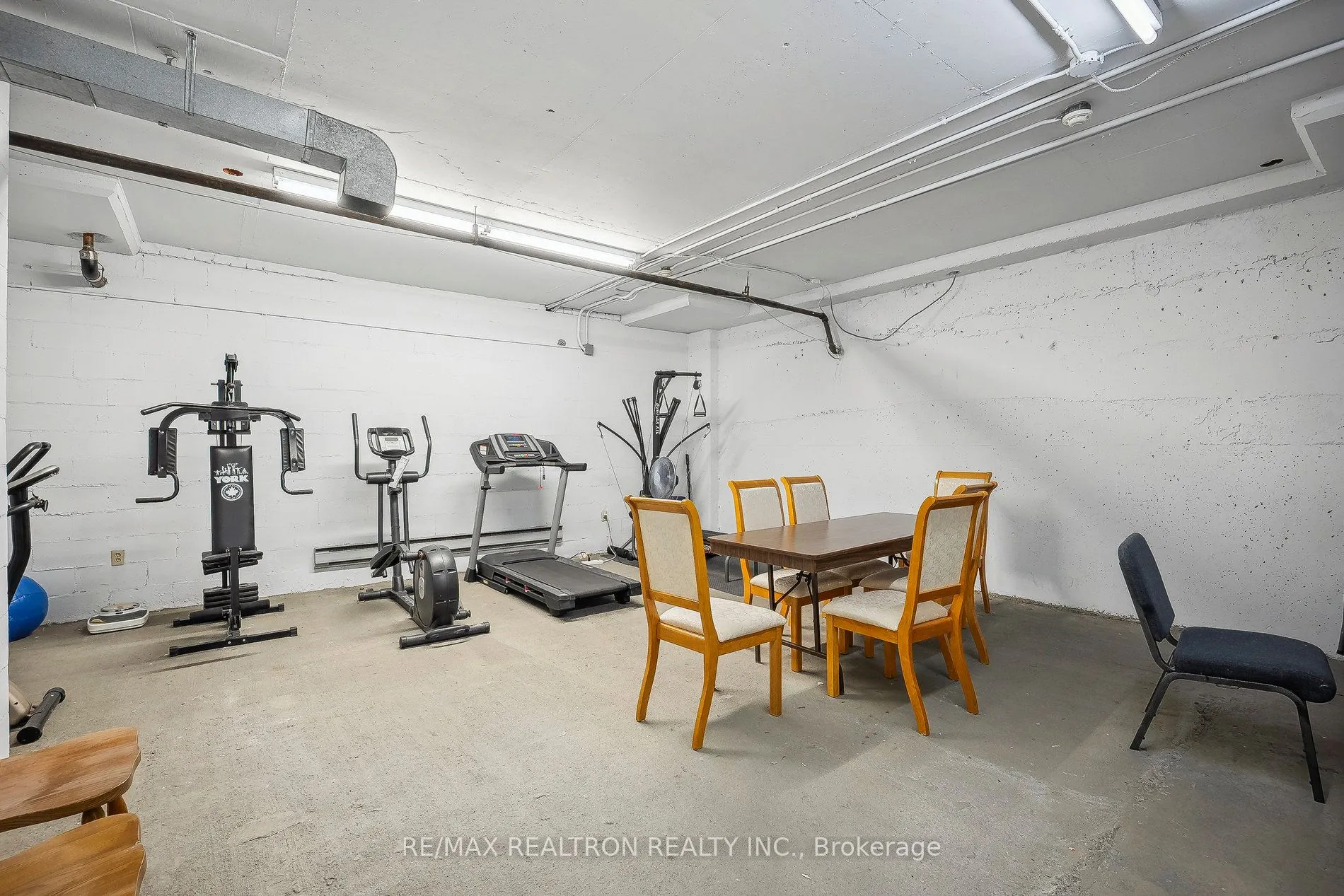 21 East Avenue S, #702