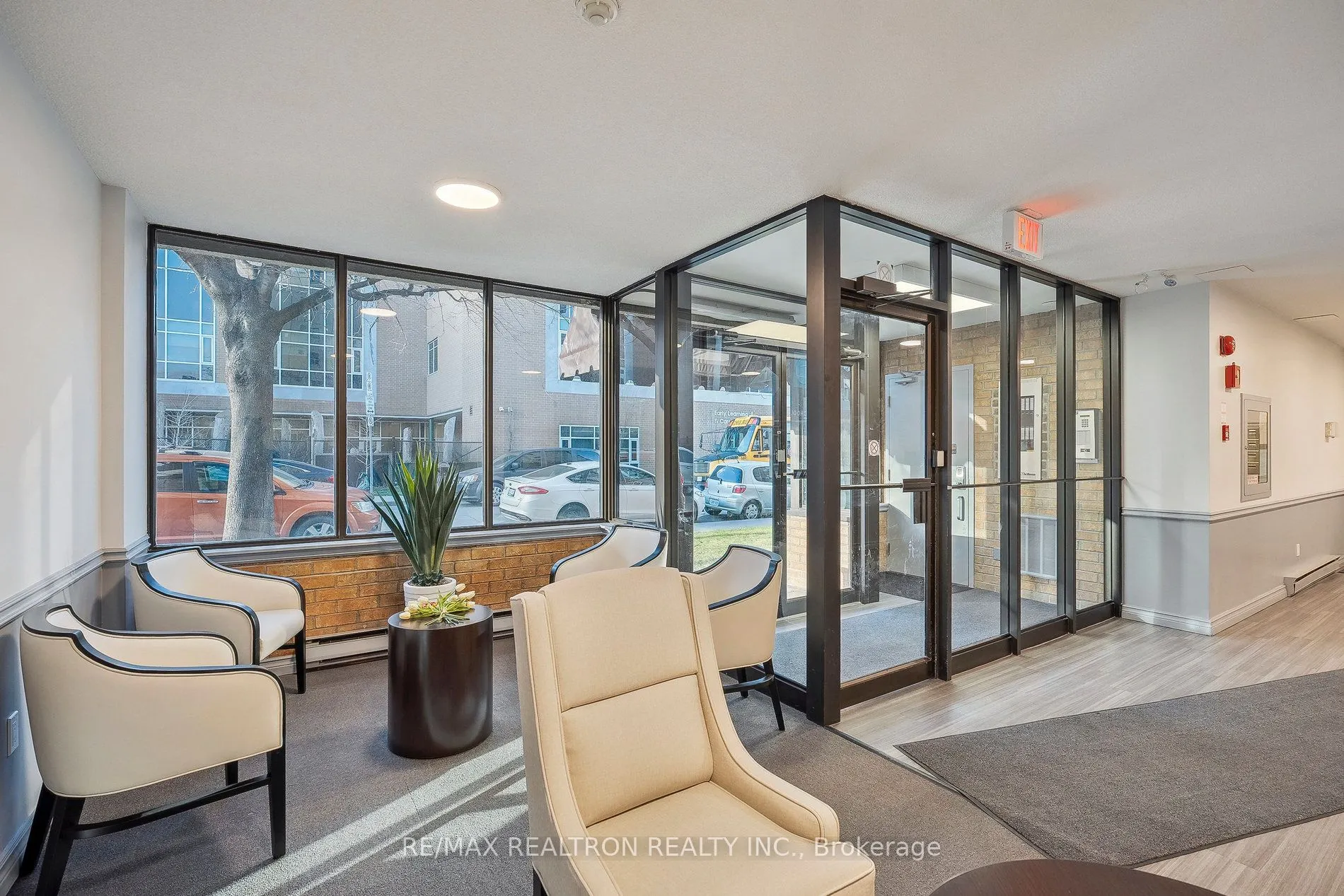 21 East Avenue S, #702