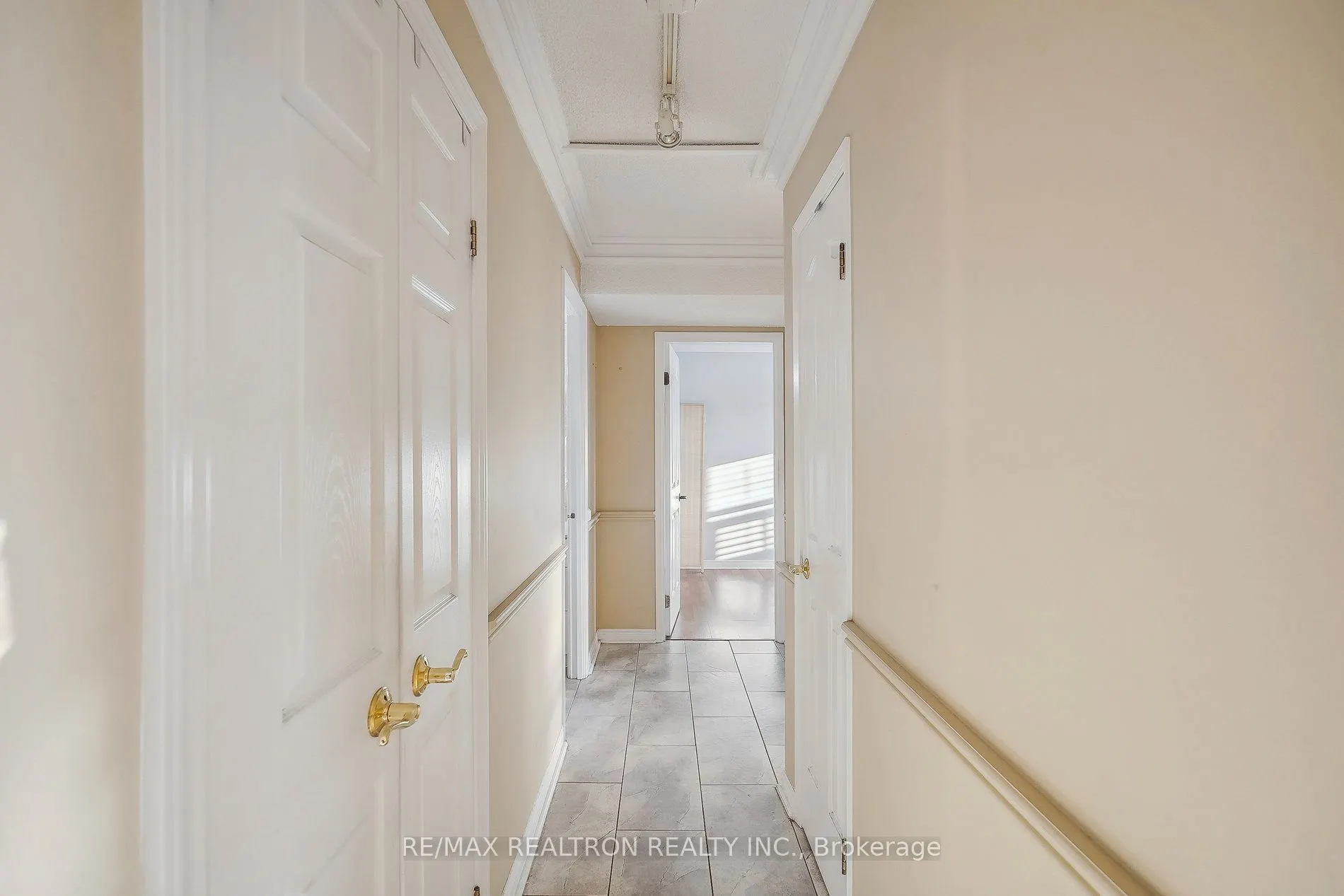 21 East Avenue S, #702