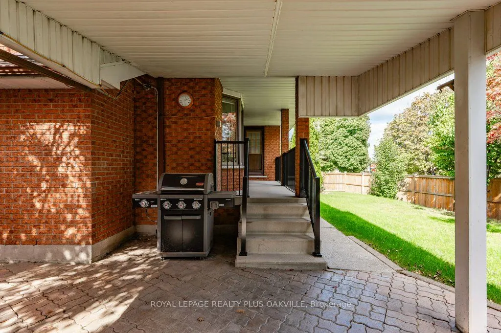 67 Horizon Court