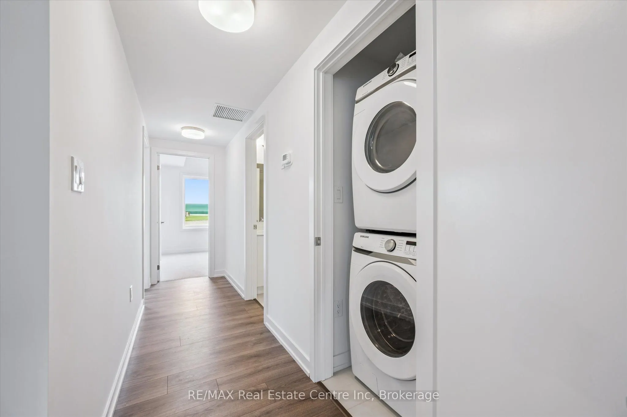 940 St David Street N, #62