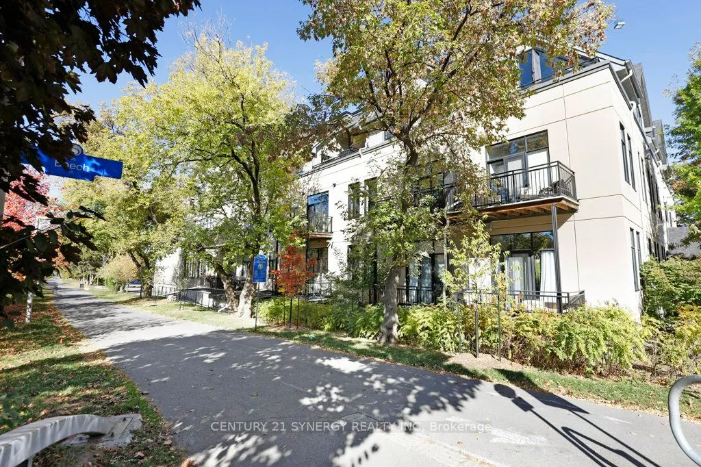 95 Beech Street, #202