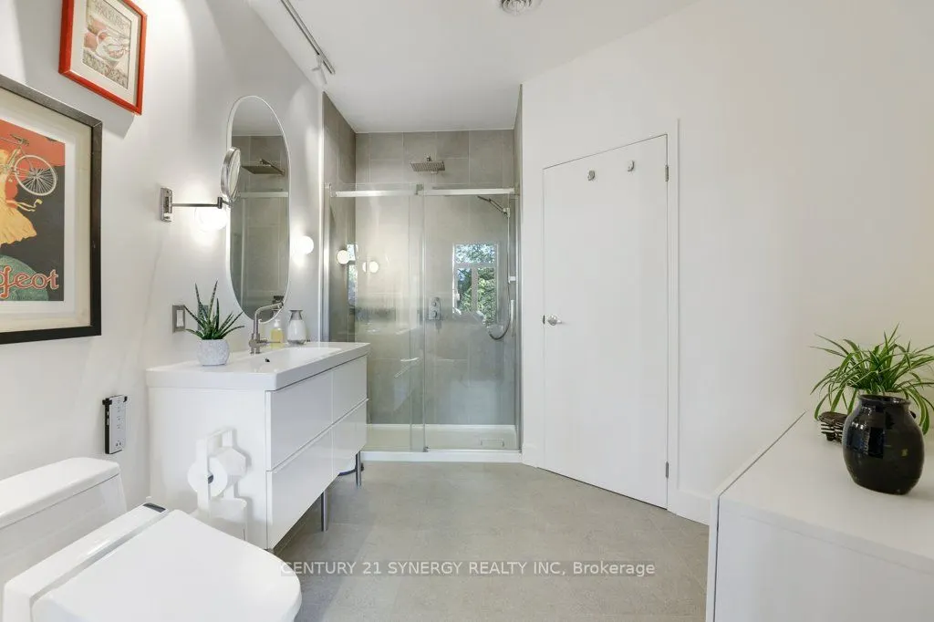 95 Beech Street, #202