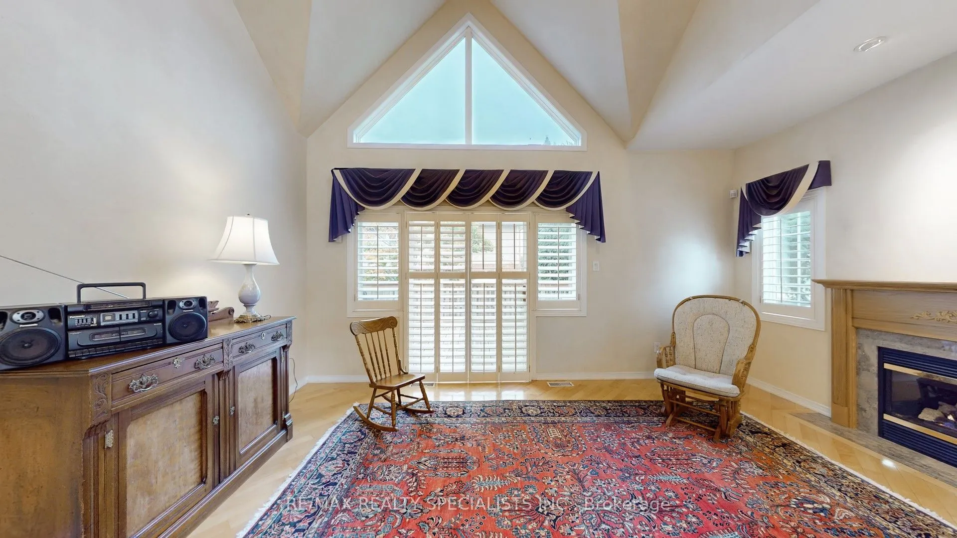 212 Stonehenge Drive, #1