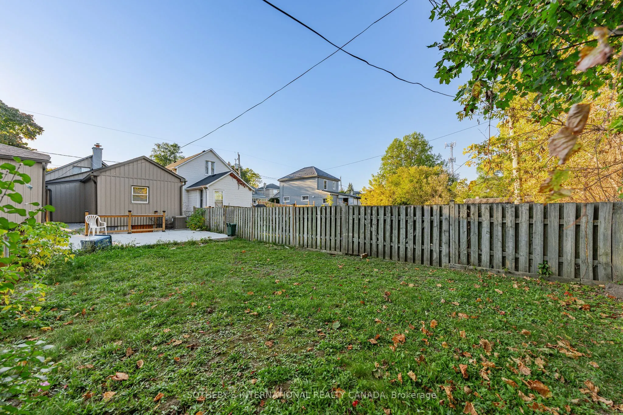 15 Grantham Avenue