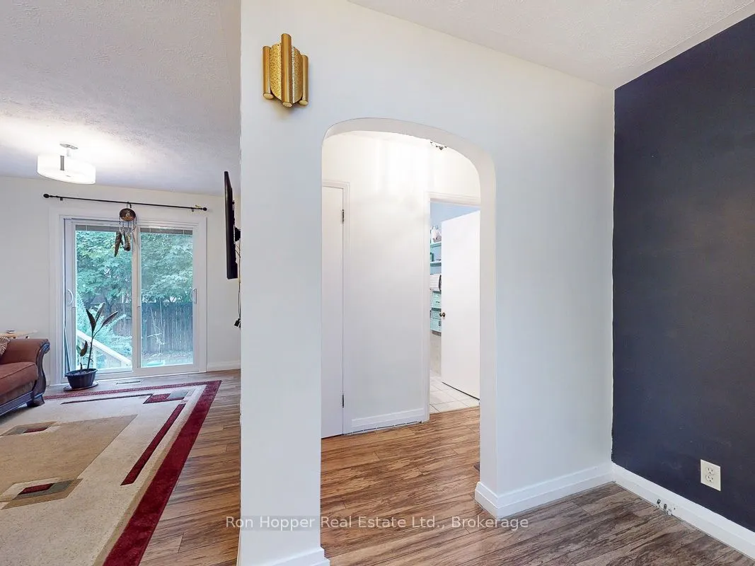 458 5th Avenue E